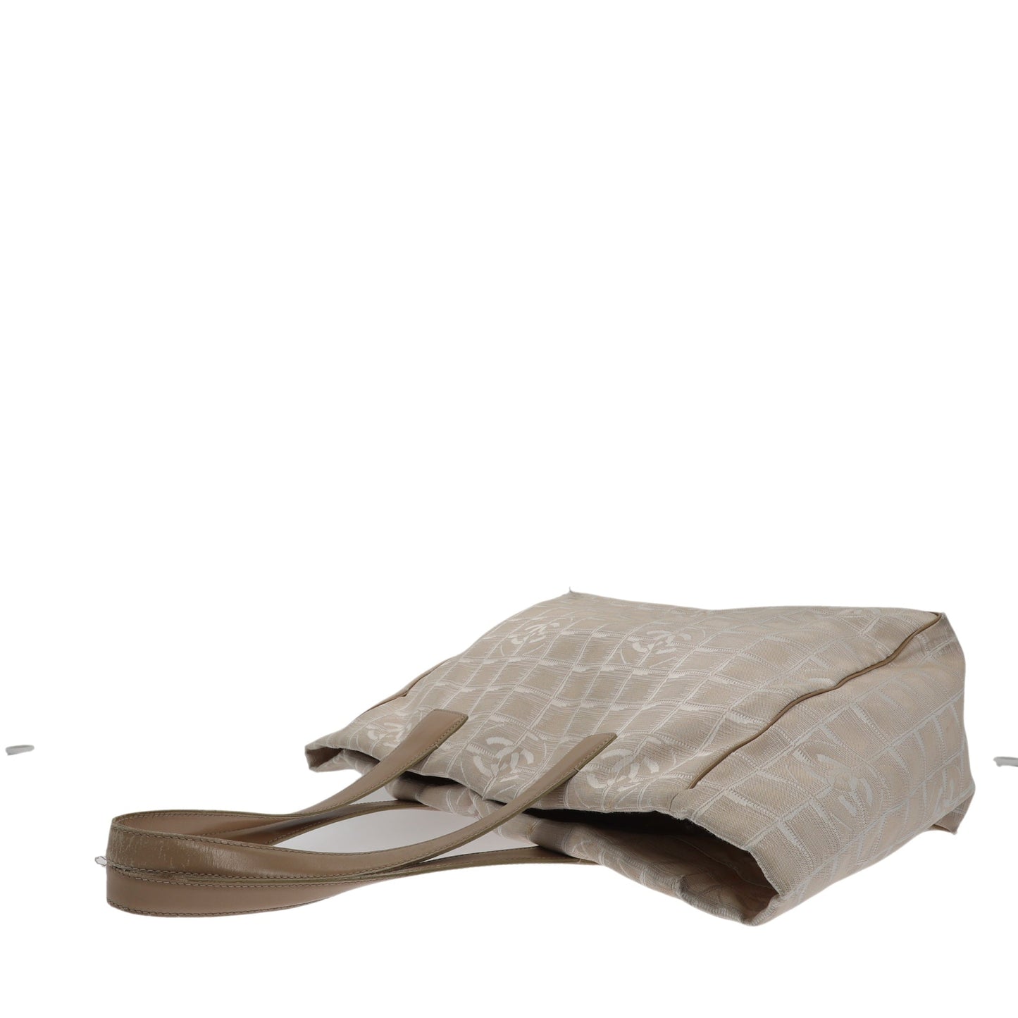 CHANEL Shoulder Bag in Beige Fabric