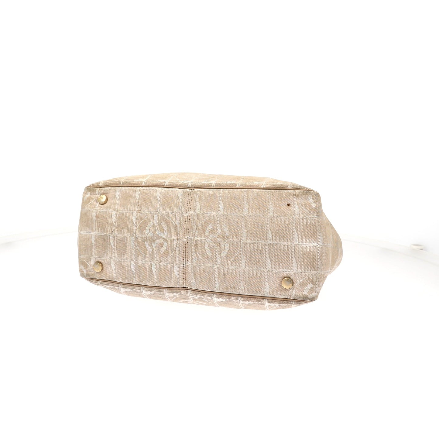 CHANEL Shoulder Bag in Beige Fabric