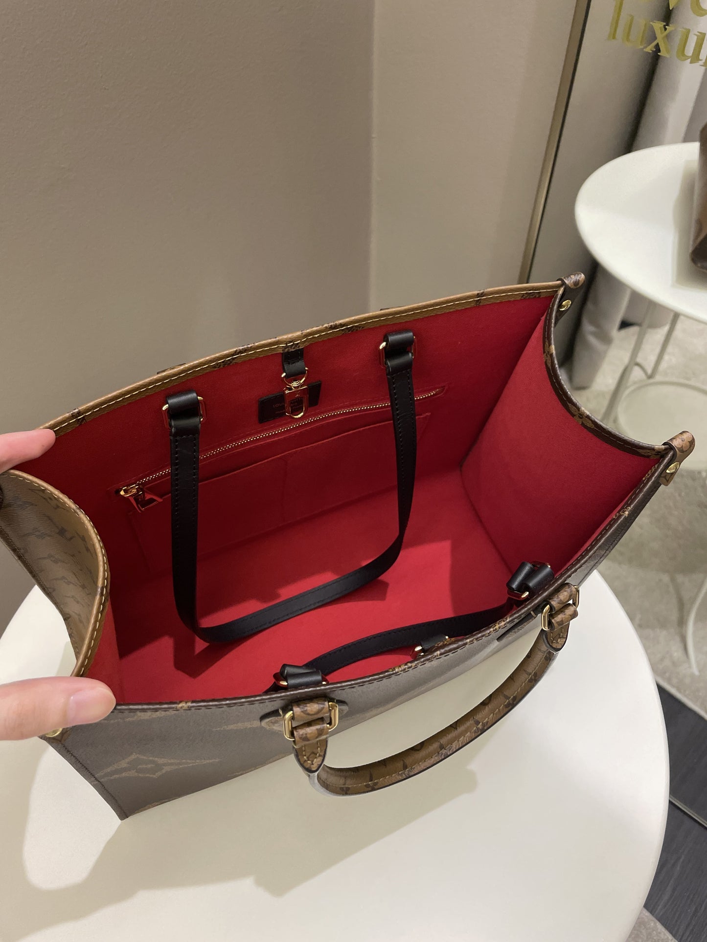 Louis Vuitton Onthego Tote MM Reversed Monogram