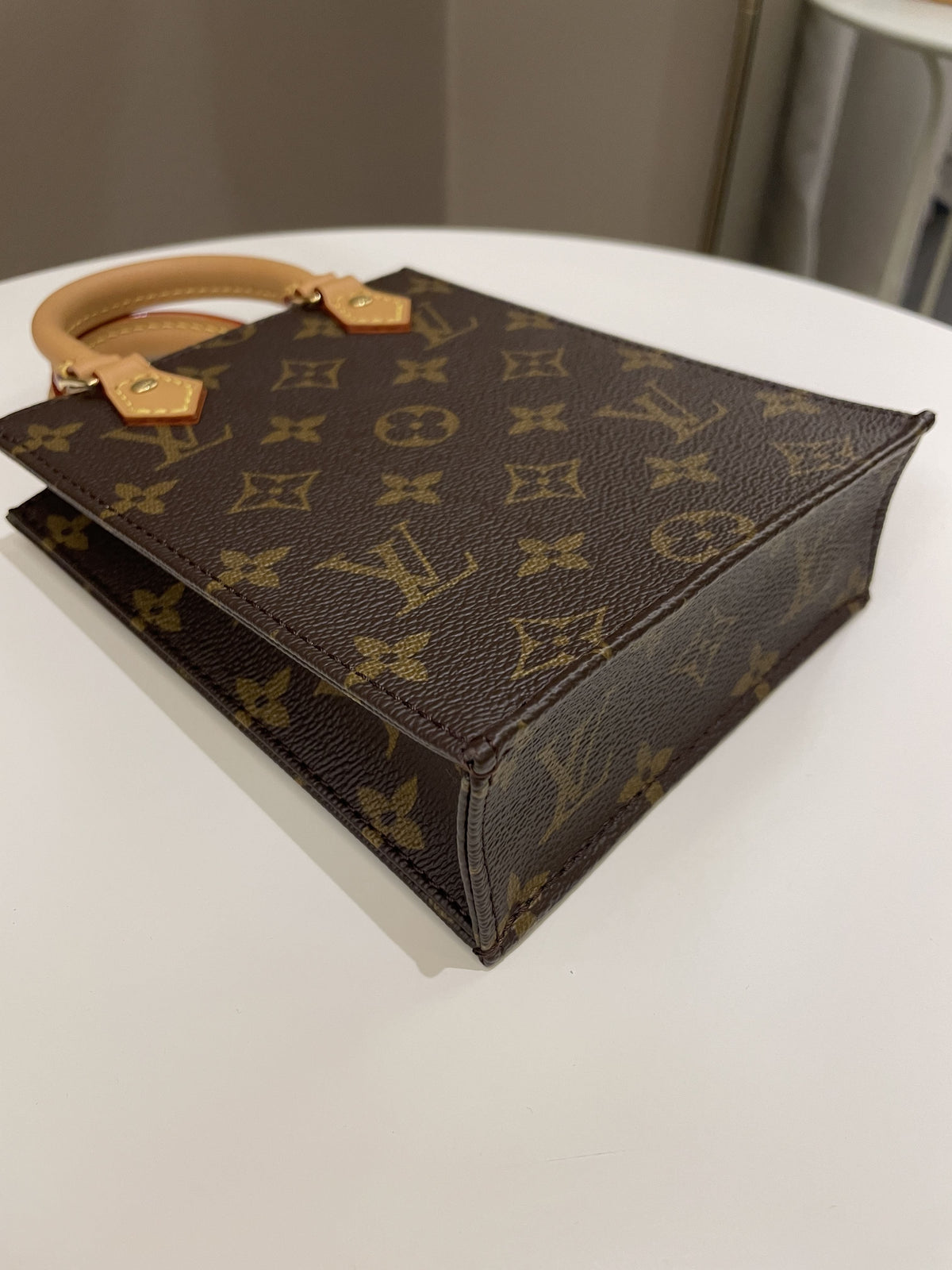 Louis Vuitton Petite Sac Plat Classic Monogram