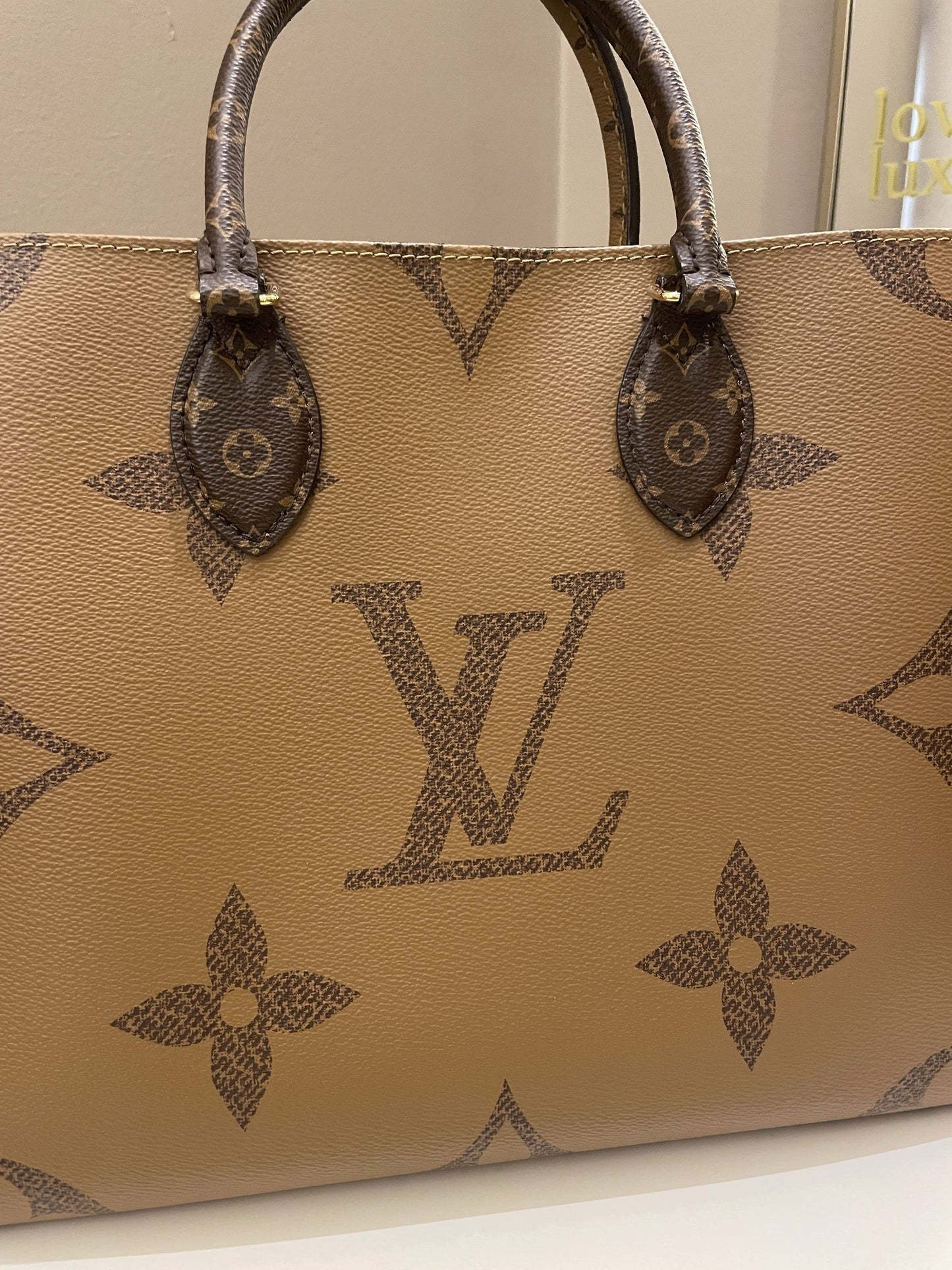 Louis Vuitton Onthego Tote MM Reversed Monogram