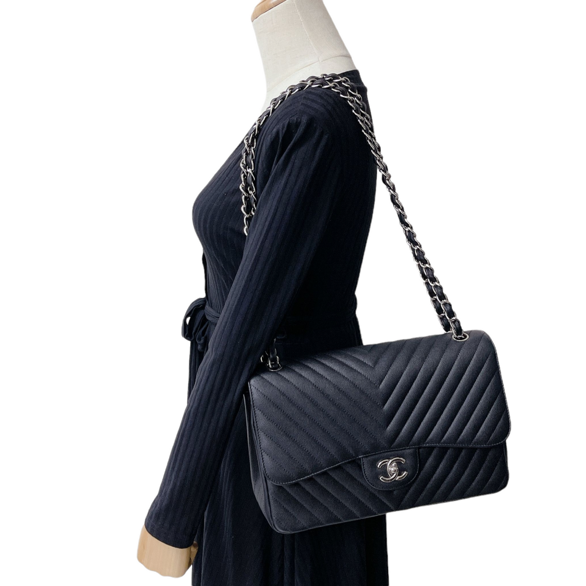 Jumbo Classic Flap Caviar Black Chevron SHW