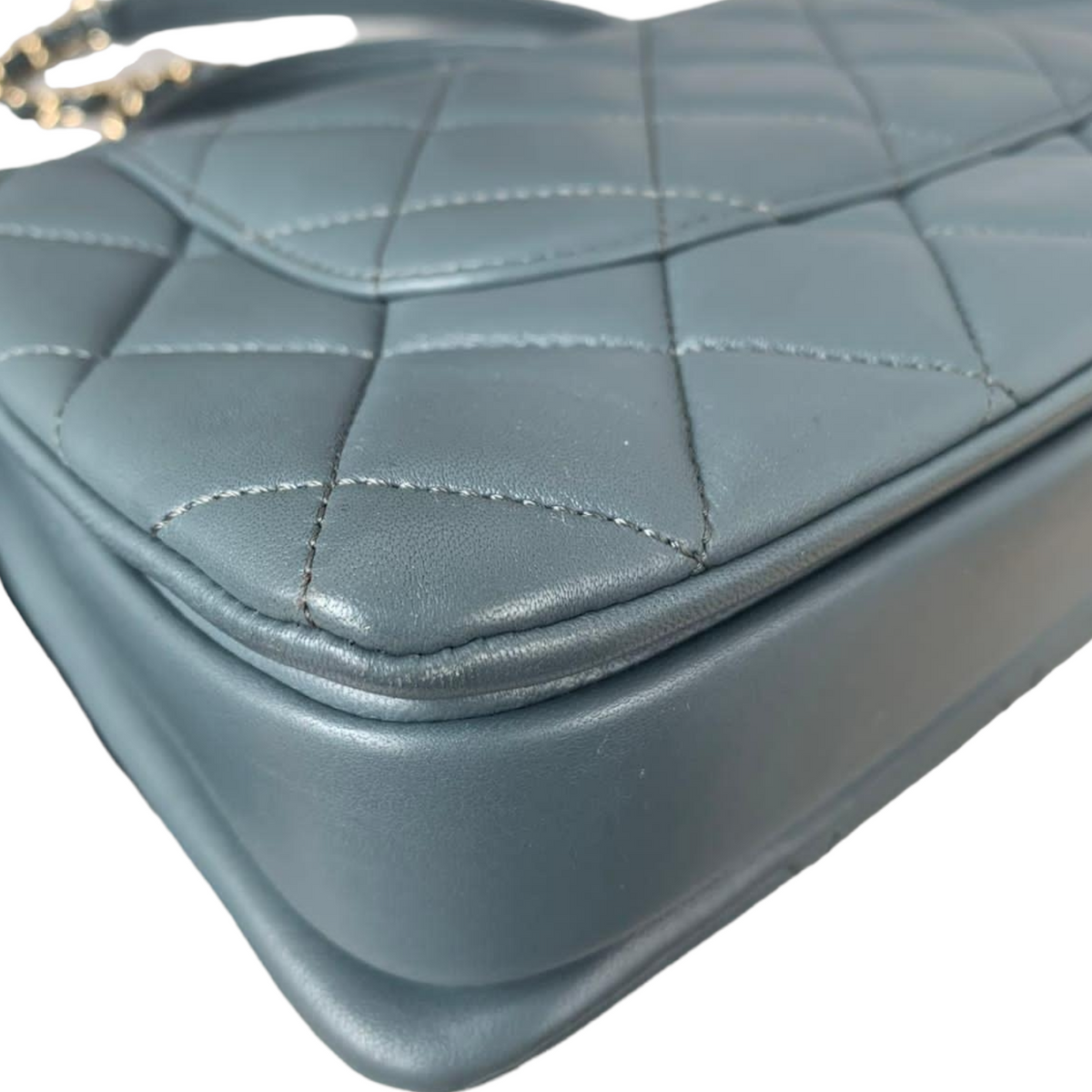 Small Trendy CC Flap Lambskin Blue GHW