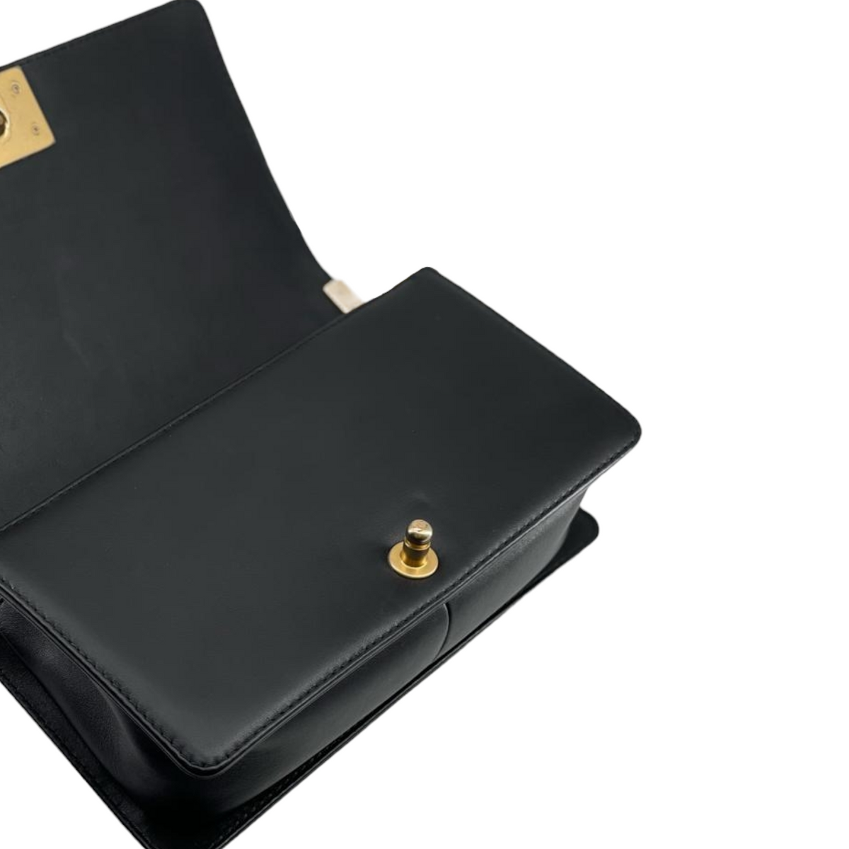 Old Medium Boy Top Handle Calfskin Black GHW
