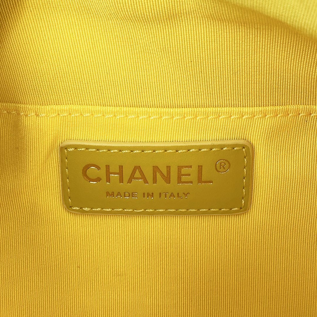 Quilted Calfskin Yellow Belt Bag GHW