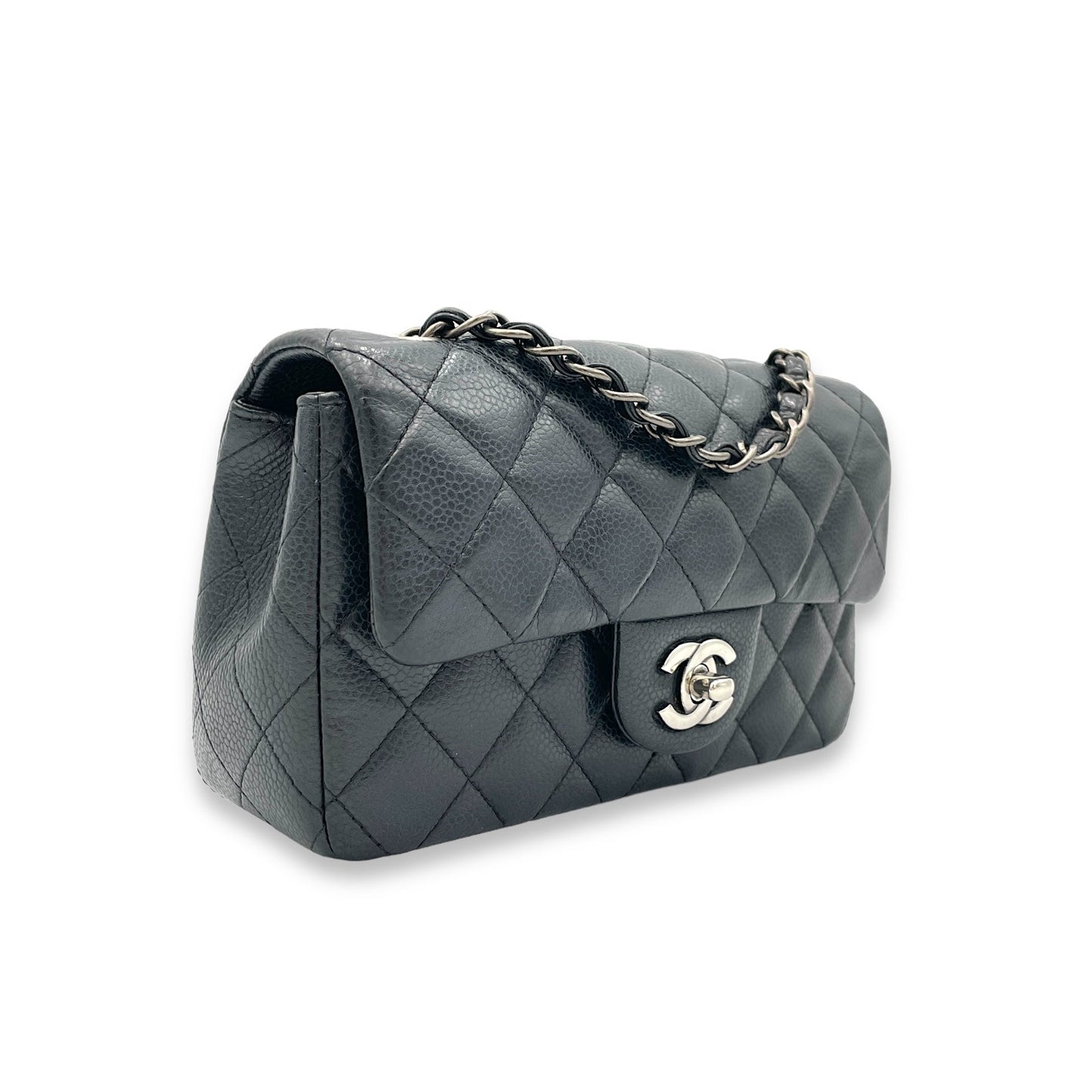 Classic Crossbody Bag Black in Caviar Leather, Silver hardware