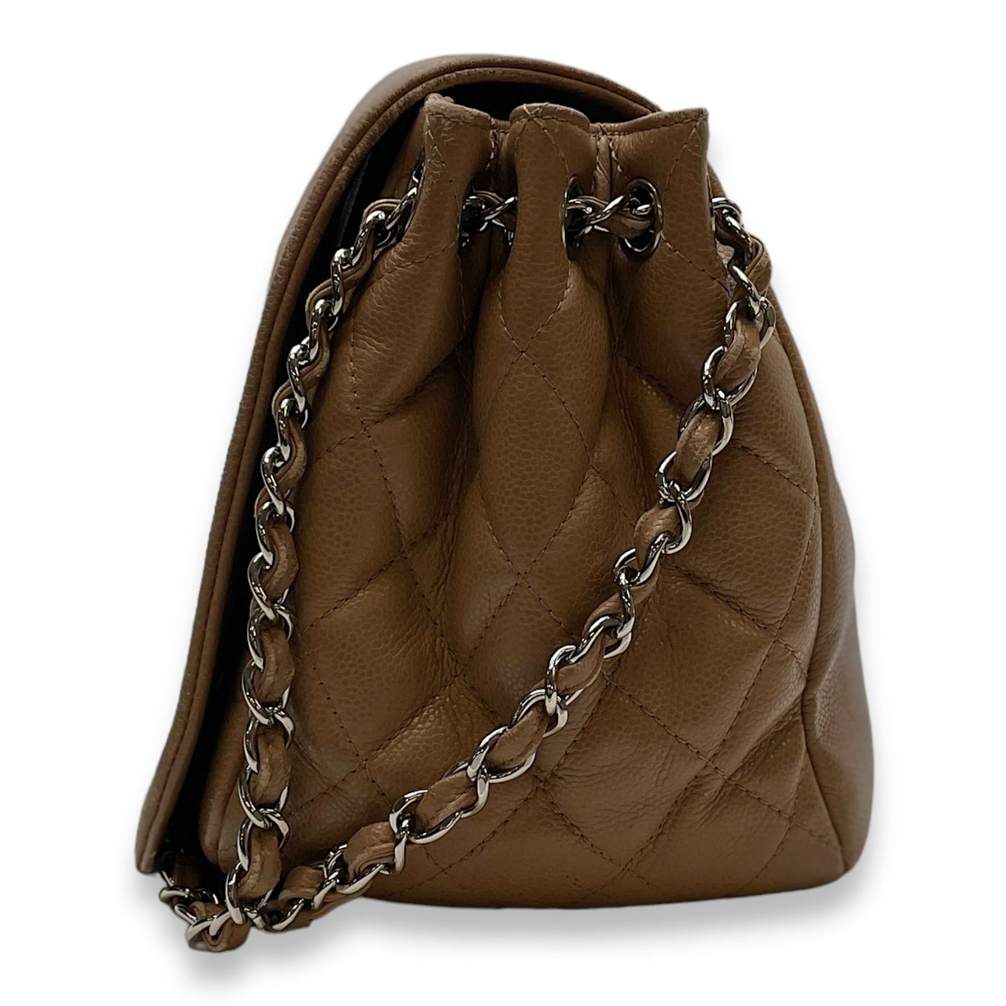 Timeless CC Shoulder Bag Beige in Caviar Leather, Silver hardware