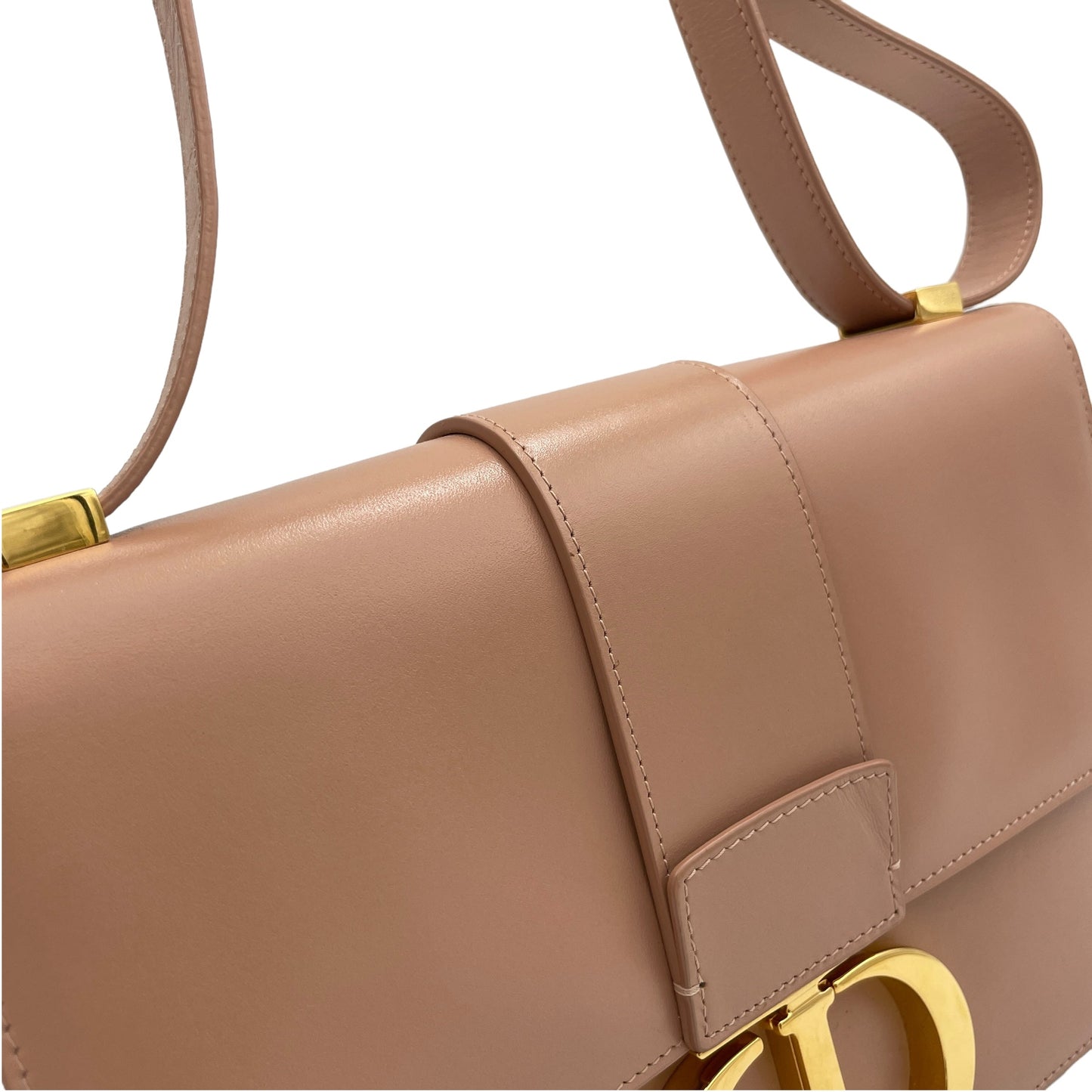 30 Montaigne Pink Shoulder Bag in Calfskin, Gold hardware