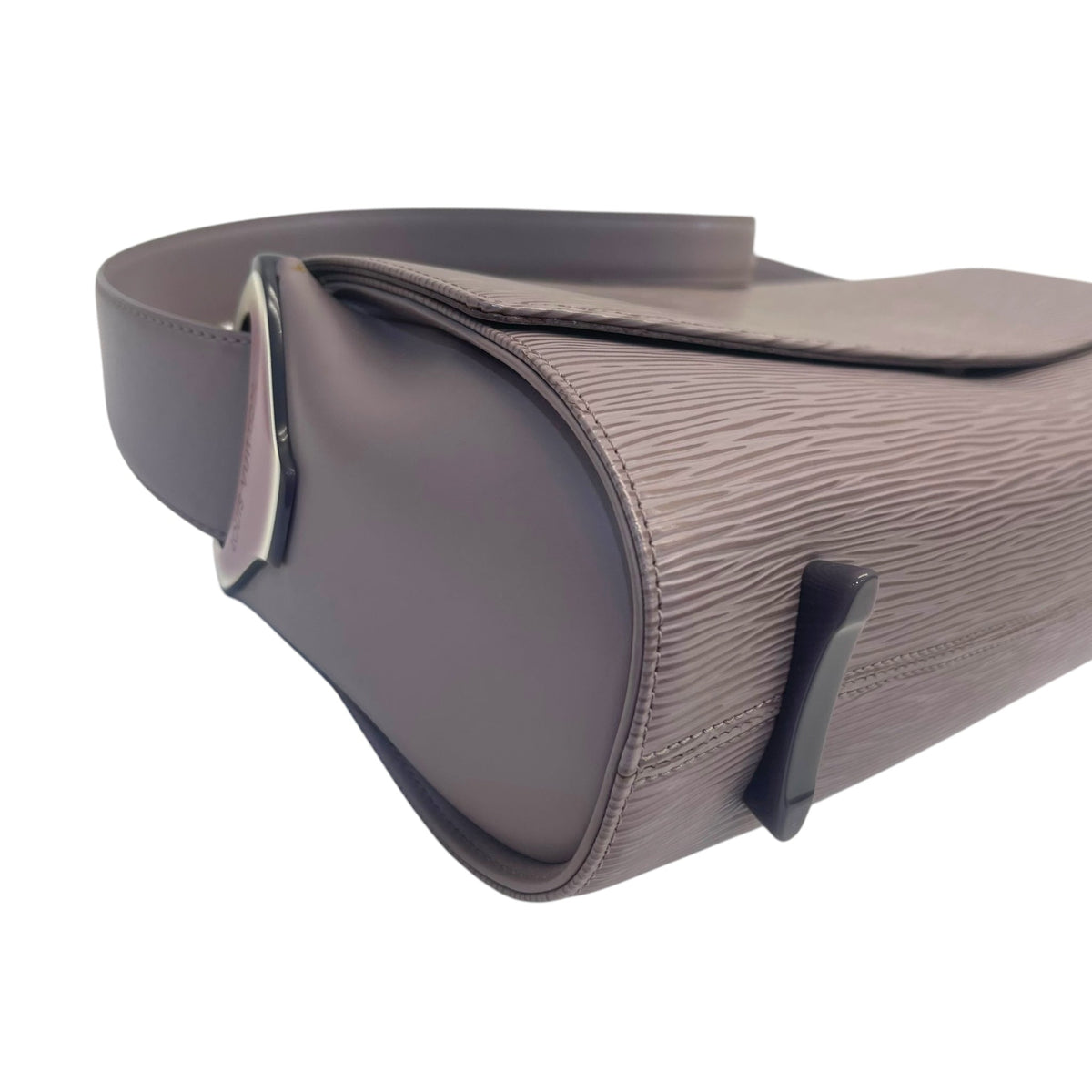 Louis Vuitton Nocturne GM in Lilac