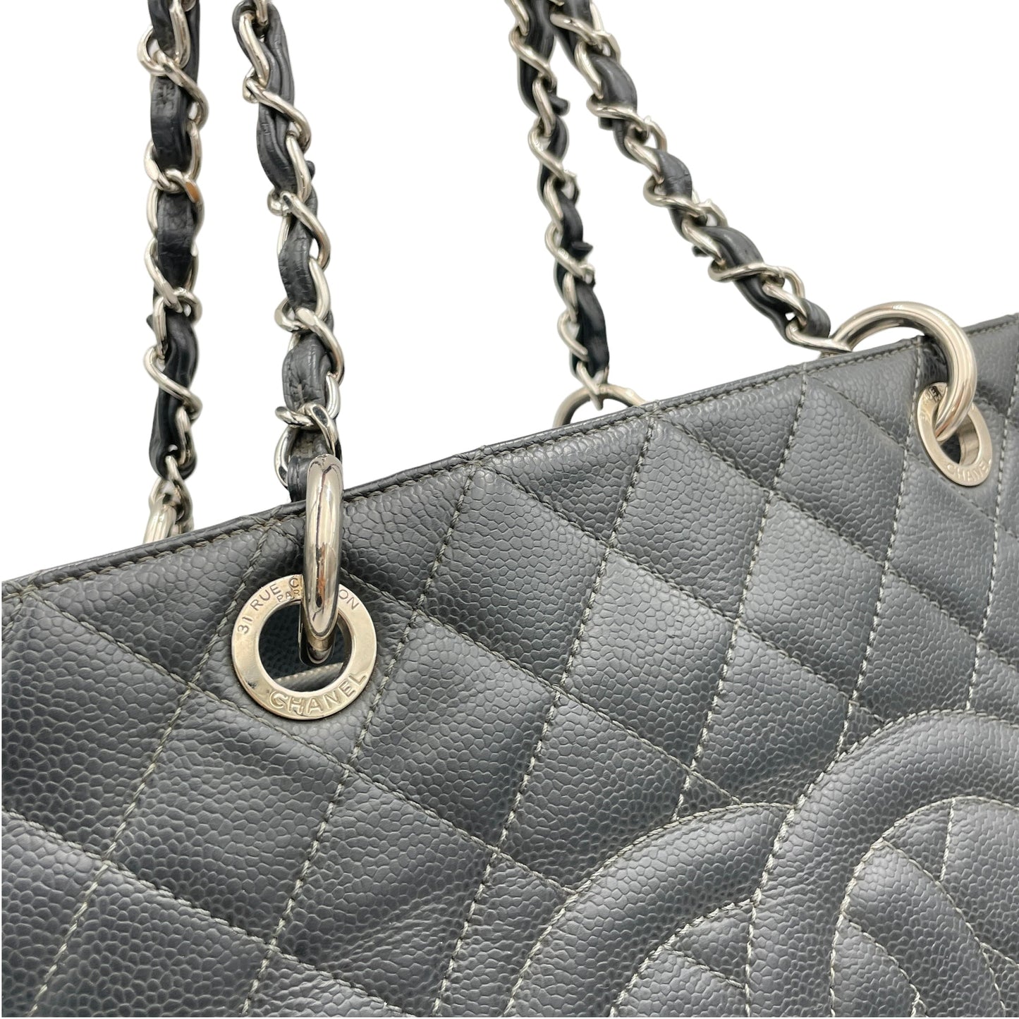 GST Grand Shopping Tote Grand Grey Tote Bag in Caviar Leather, Silver hardware