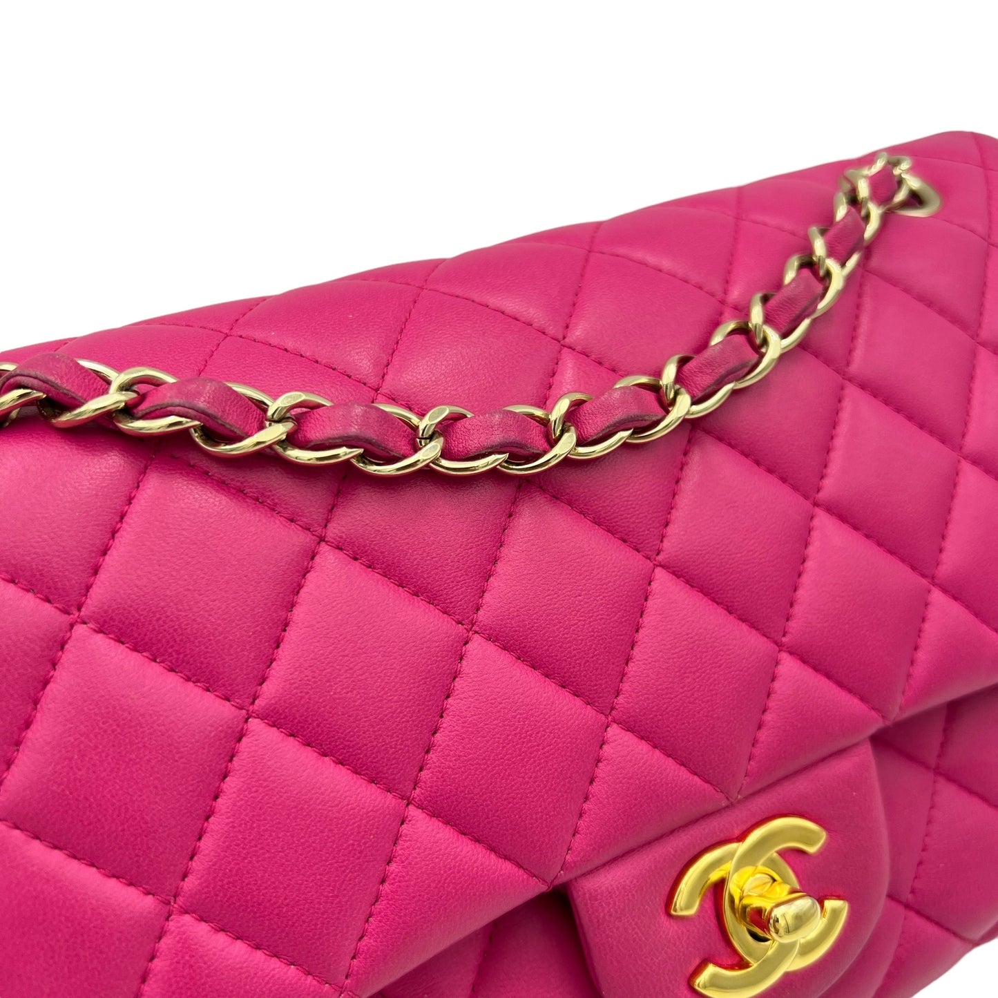Classic Medium Fuschia Hot Pink Shoulder Bag in Lambskin, Gold hardware