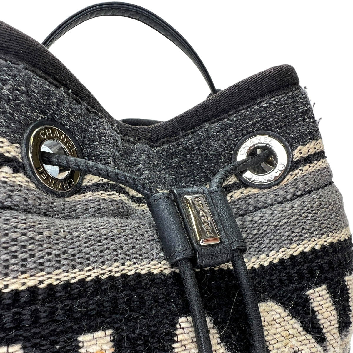 Deauville Drawstring Grey Bucket Bag in Canvas, Silver hardware