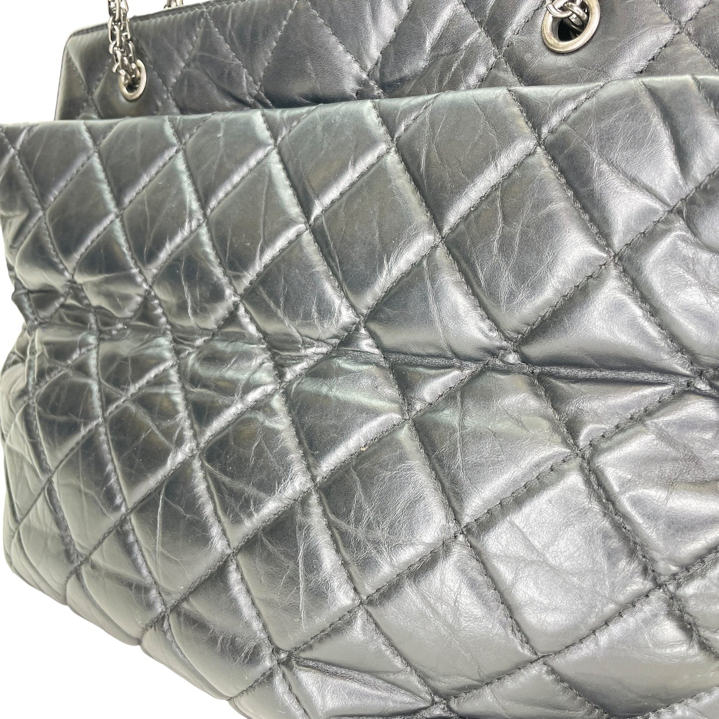 2.55 Black Tote Bag in Calfskin, Ruthenium hardware