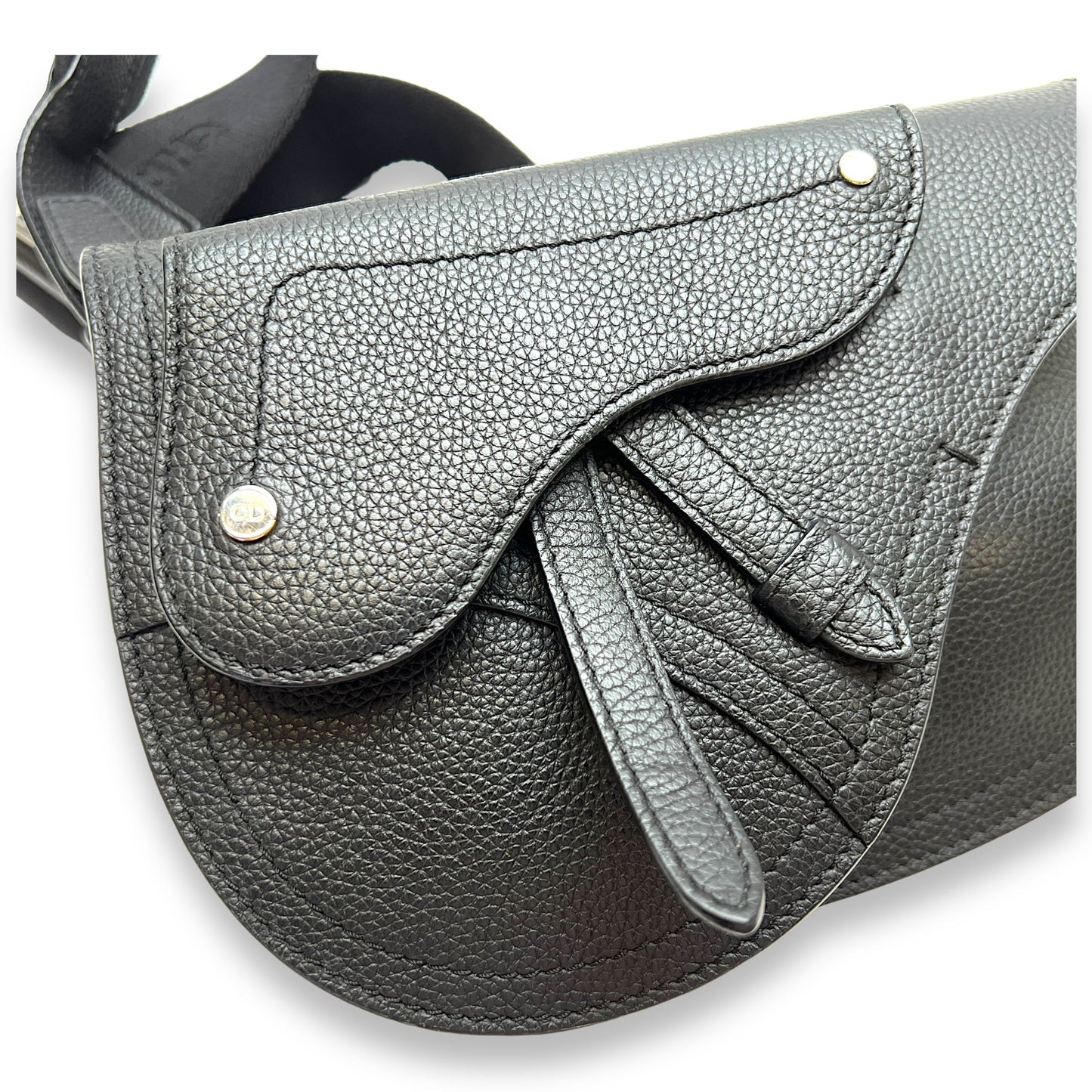 Saddle Crossbody Bag Black in Calfskin, Silver hardware