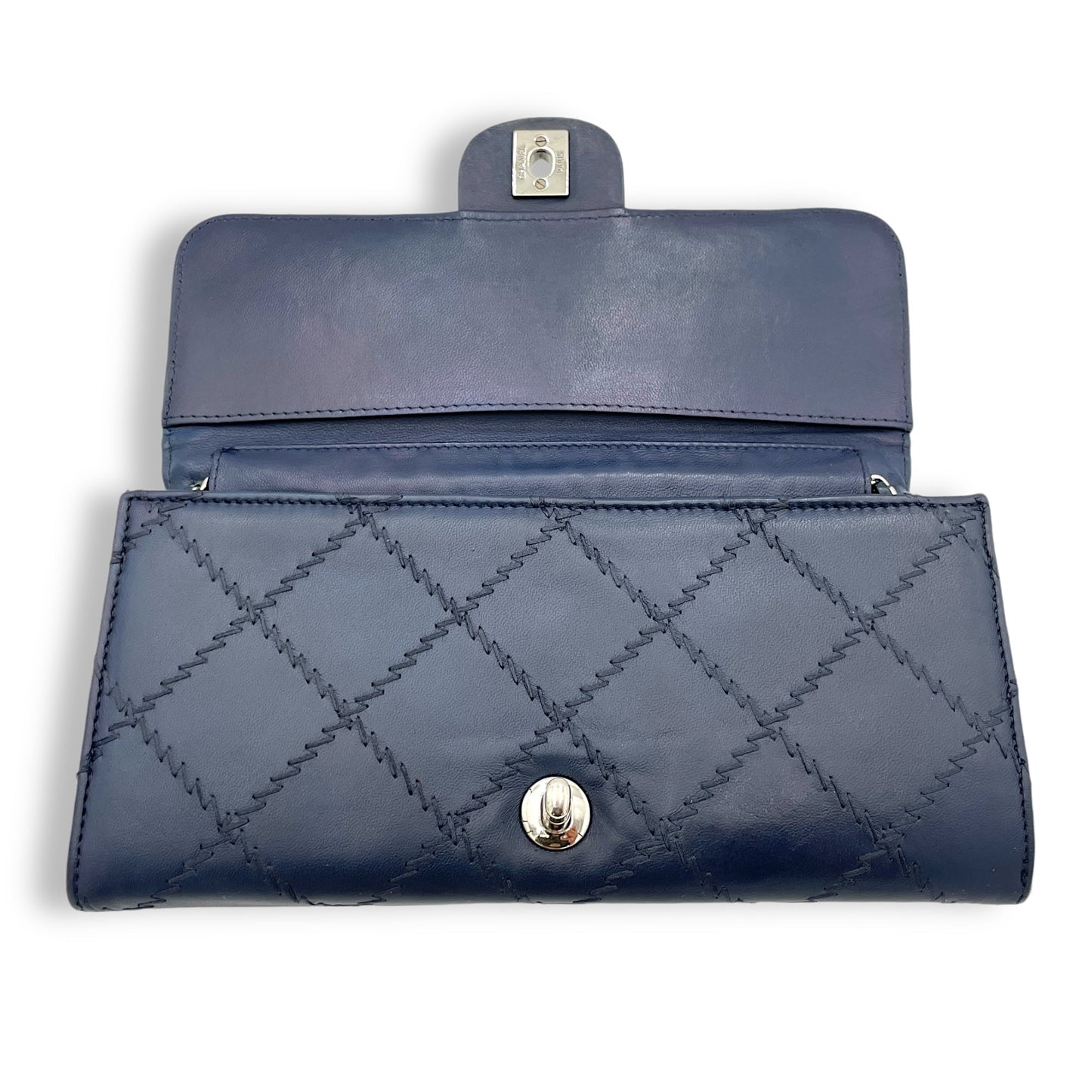 Ultimate Stitch Blue Wallet On Chain in Lambskin, Silver hardware