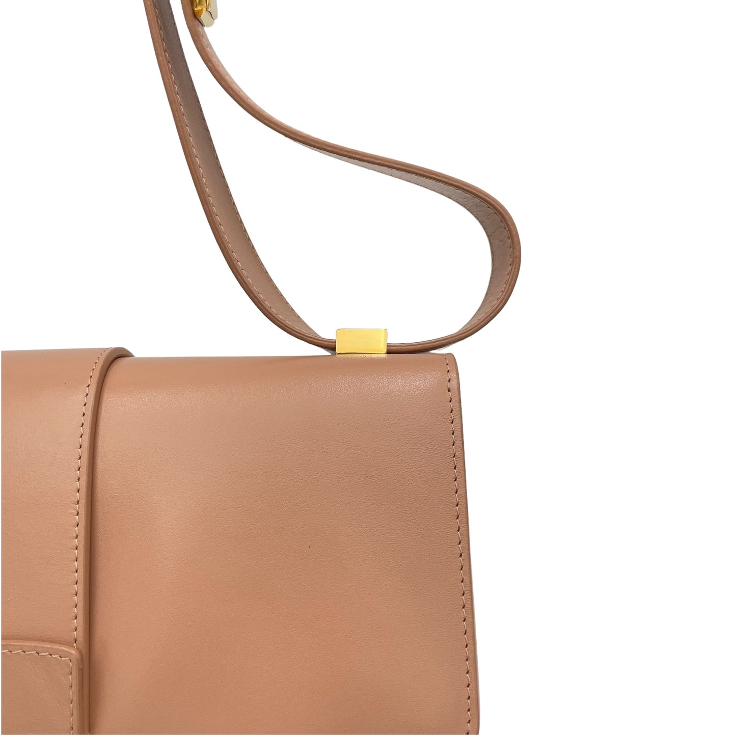 30 Montaigne Pink Shoulder Bag in Calfskin, Gold hardware