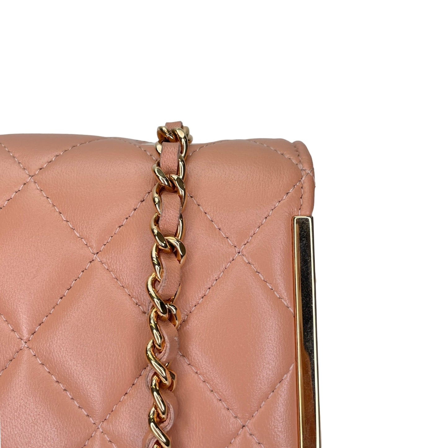 Quilted Frame Pink Wallet on Chain in Lambskin, Rose Gold hardware