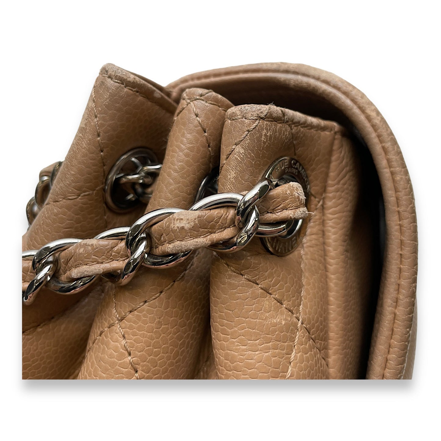 Timeless CC Shoulder Bag Beige in Caviar Leather, Silver hardware