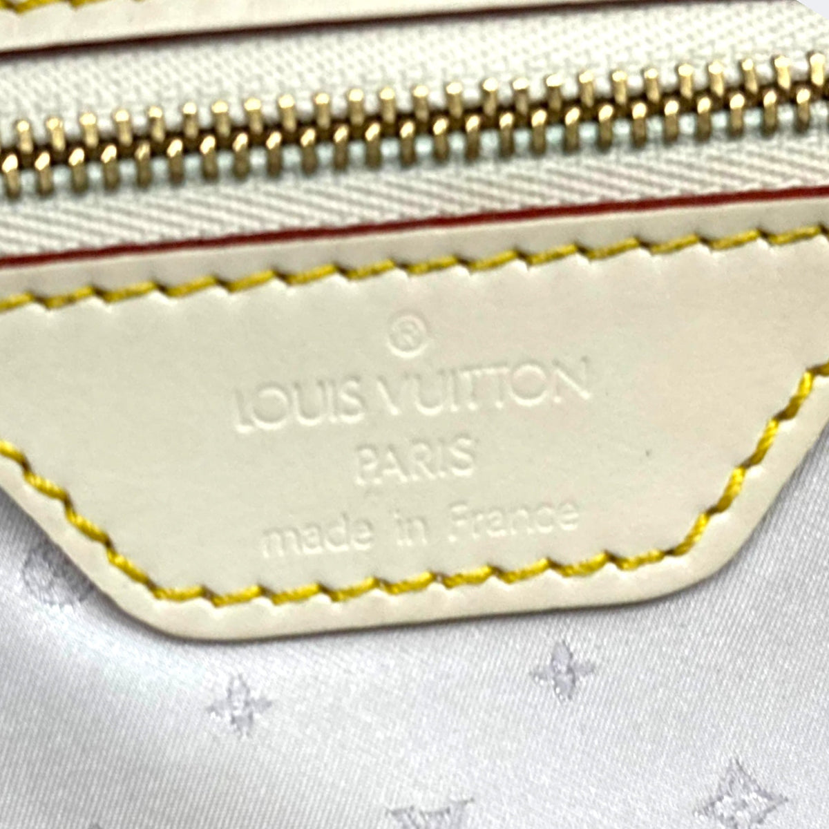 Louis Vuitton White Suhali Leather L'Epanoui PM Bag
