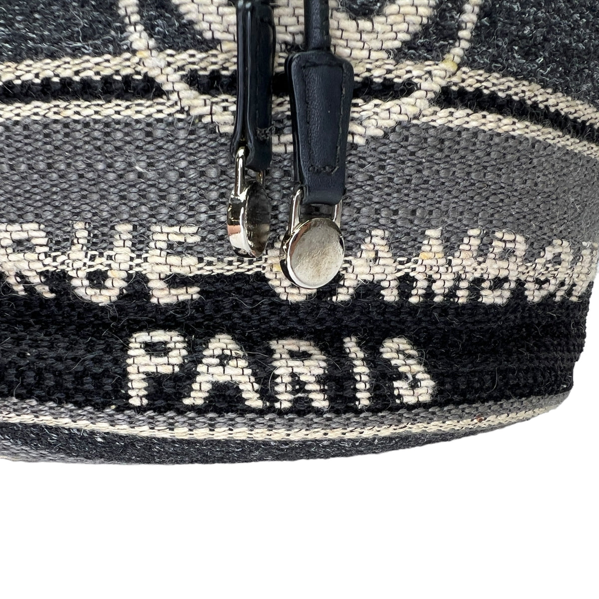 Deauville Drawstring Grey Bucket Bag in Canvas, Silver hardware