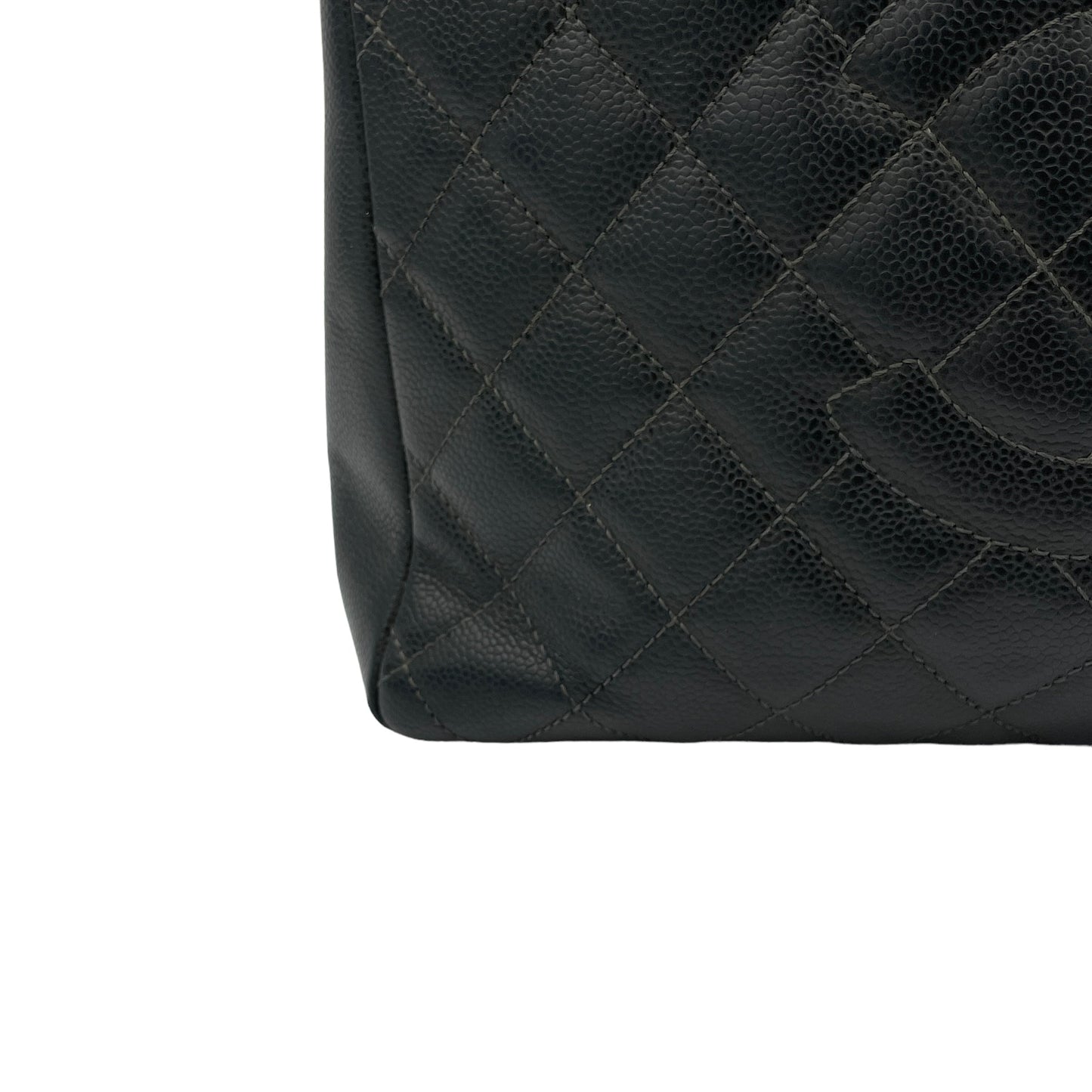 GST Grand Shopping Tote Grand Grey Tote Bag in Caviar Leather, Silver hardware