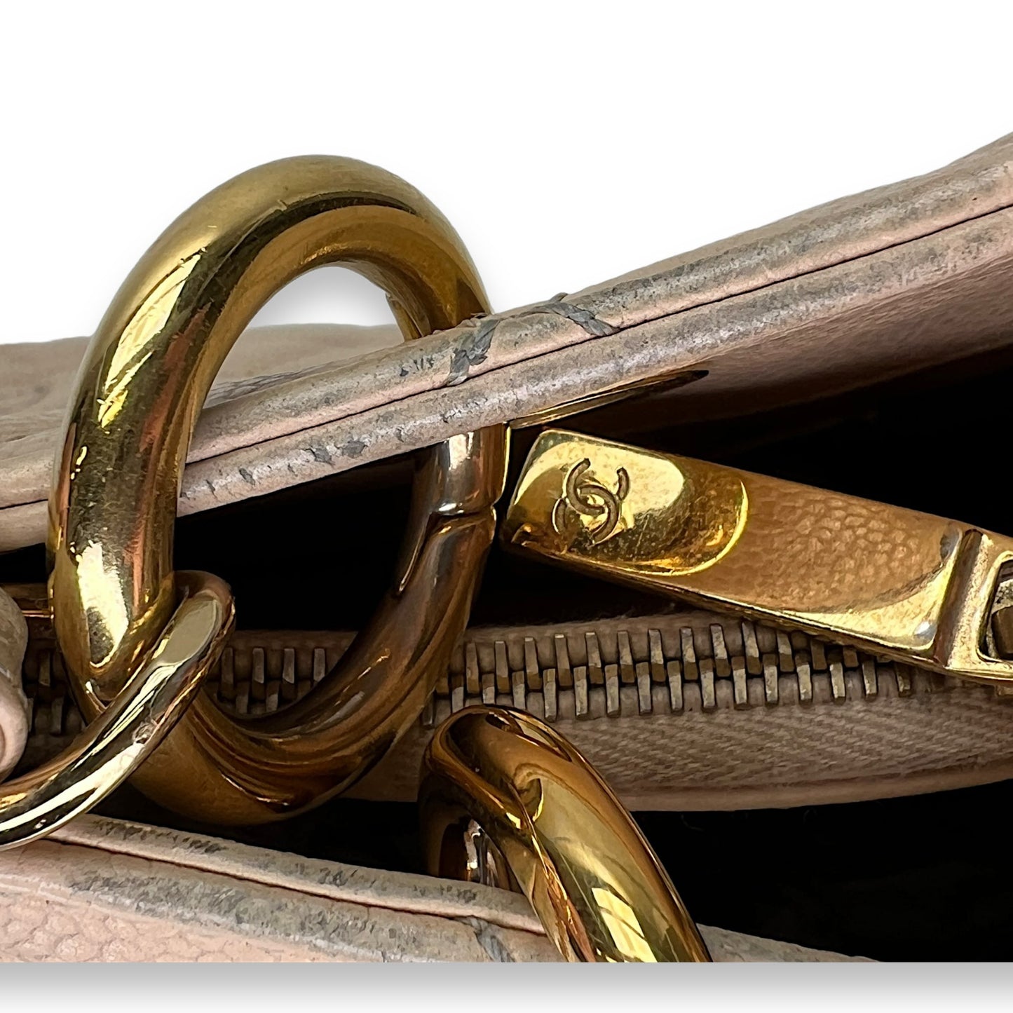 GST Grand Shopping Tote Beige Shoulder Bag in Caviar Leather, Gold hardware