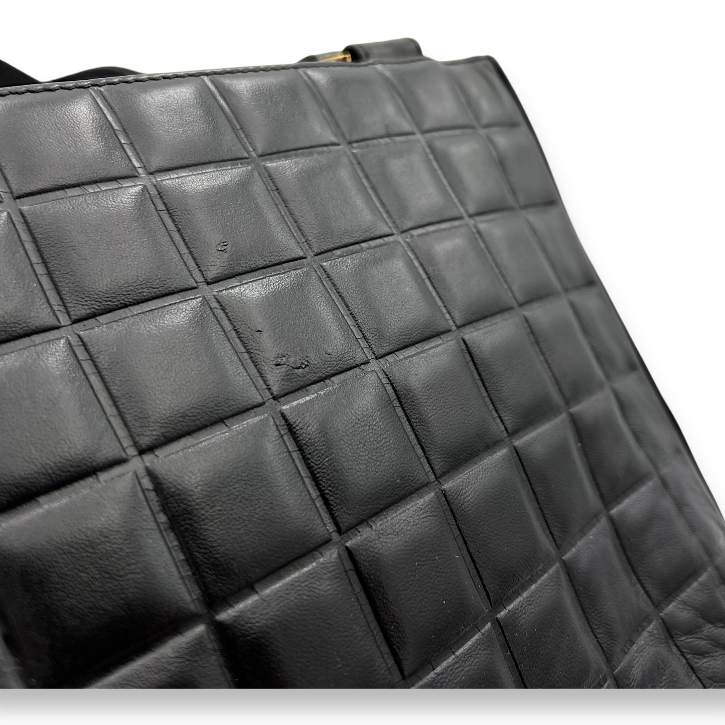 chocolate Black Tote Bag in Calfskin, Gold hardware