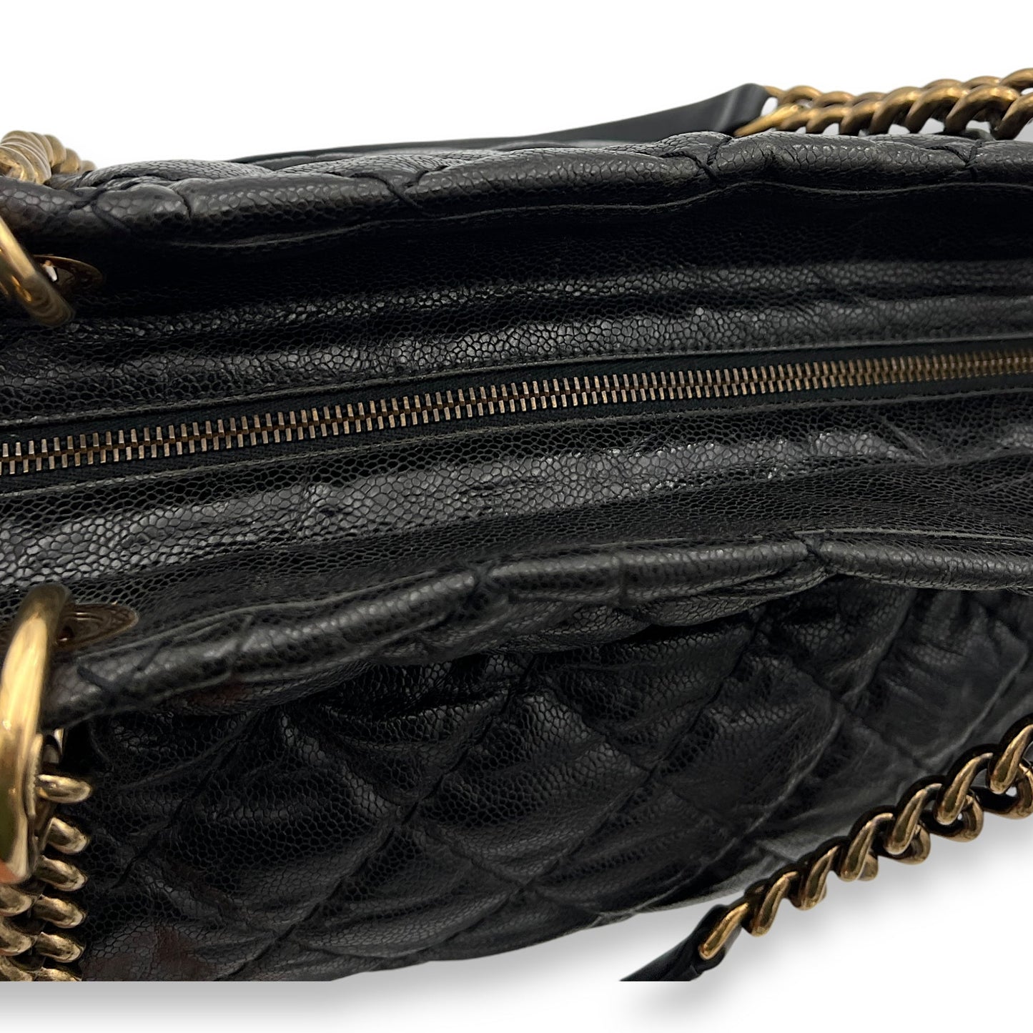 Coco Pleats Black Shoulder Bag in Caviar Leather, Gold hardware