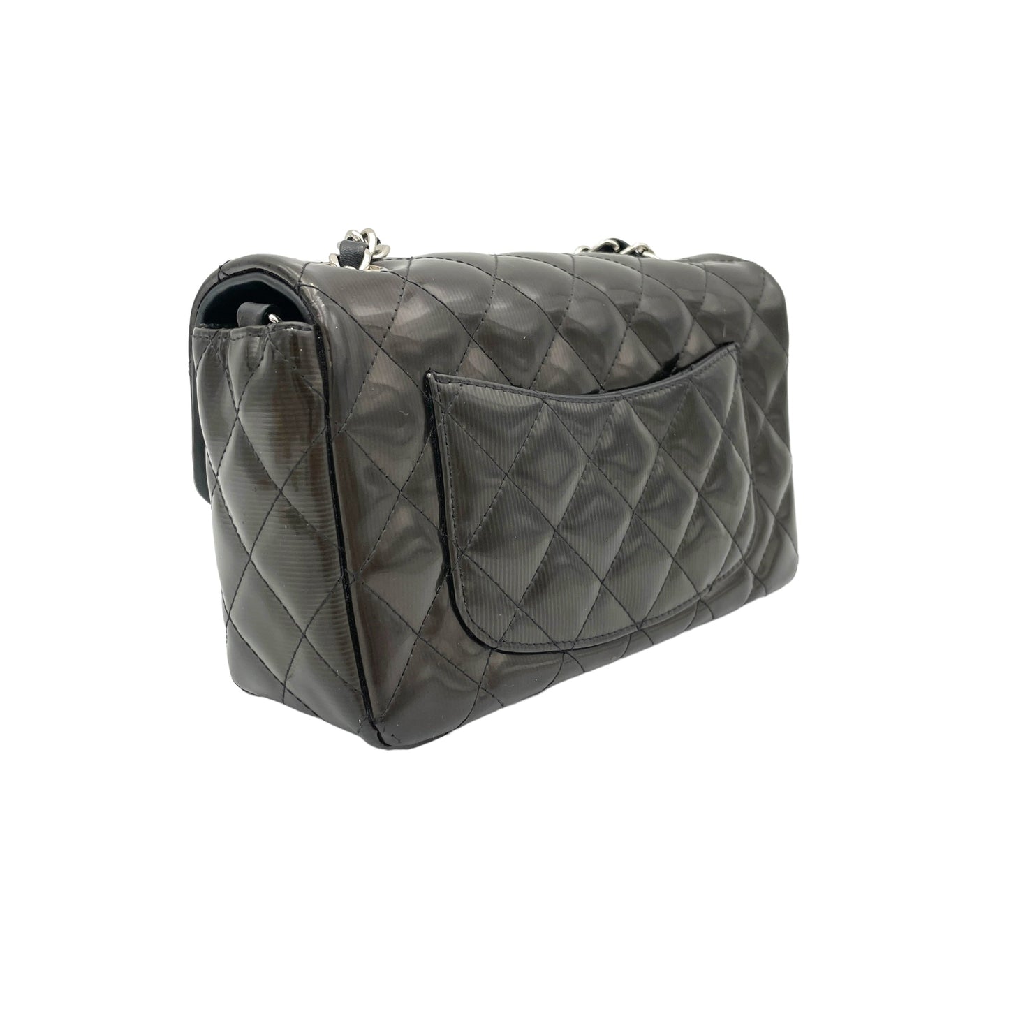 Classic Flap Gradient Black Crossbody Bag in Patent Leather, Silver hardware