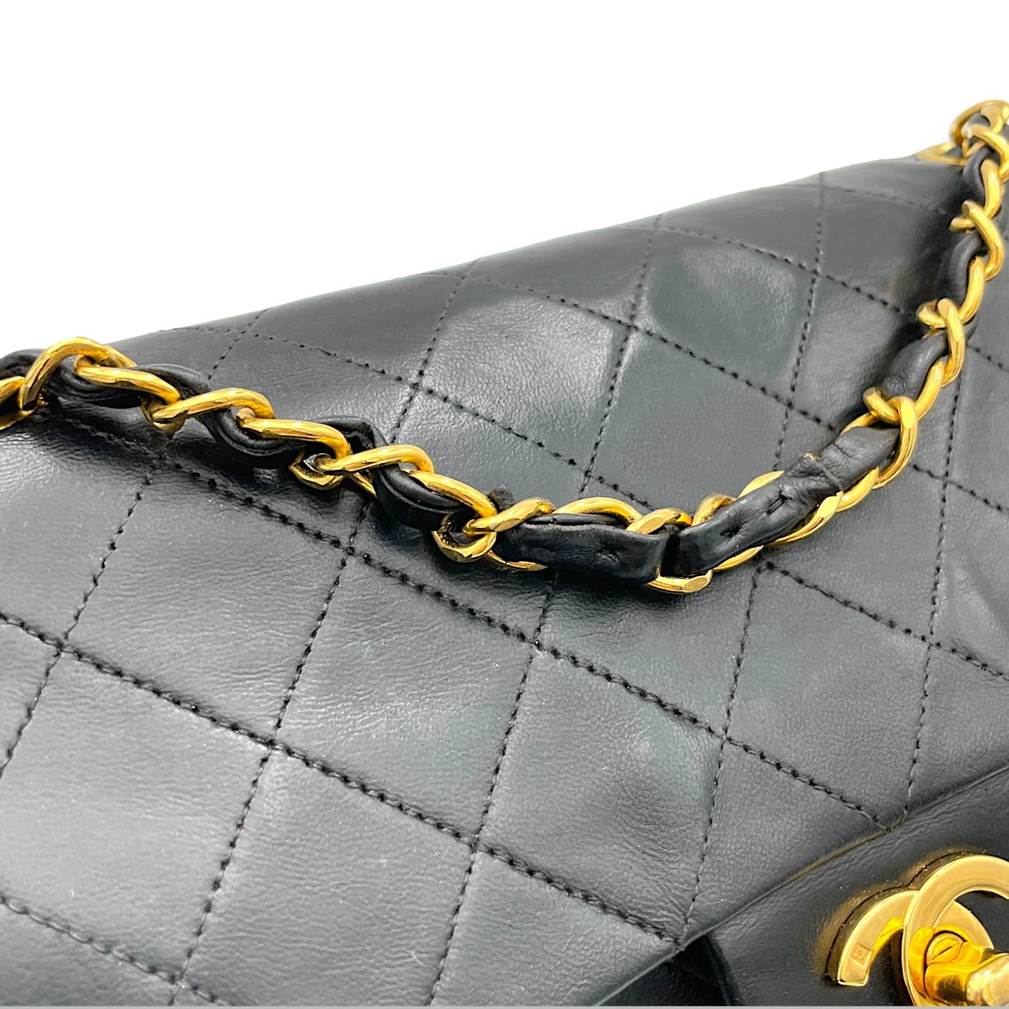 Classic Black Crossbody Bag in Lambskin, Gold hardware