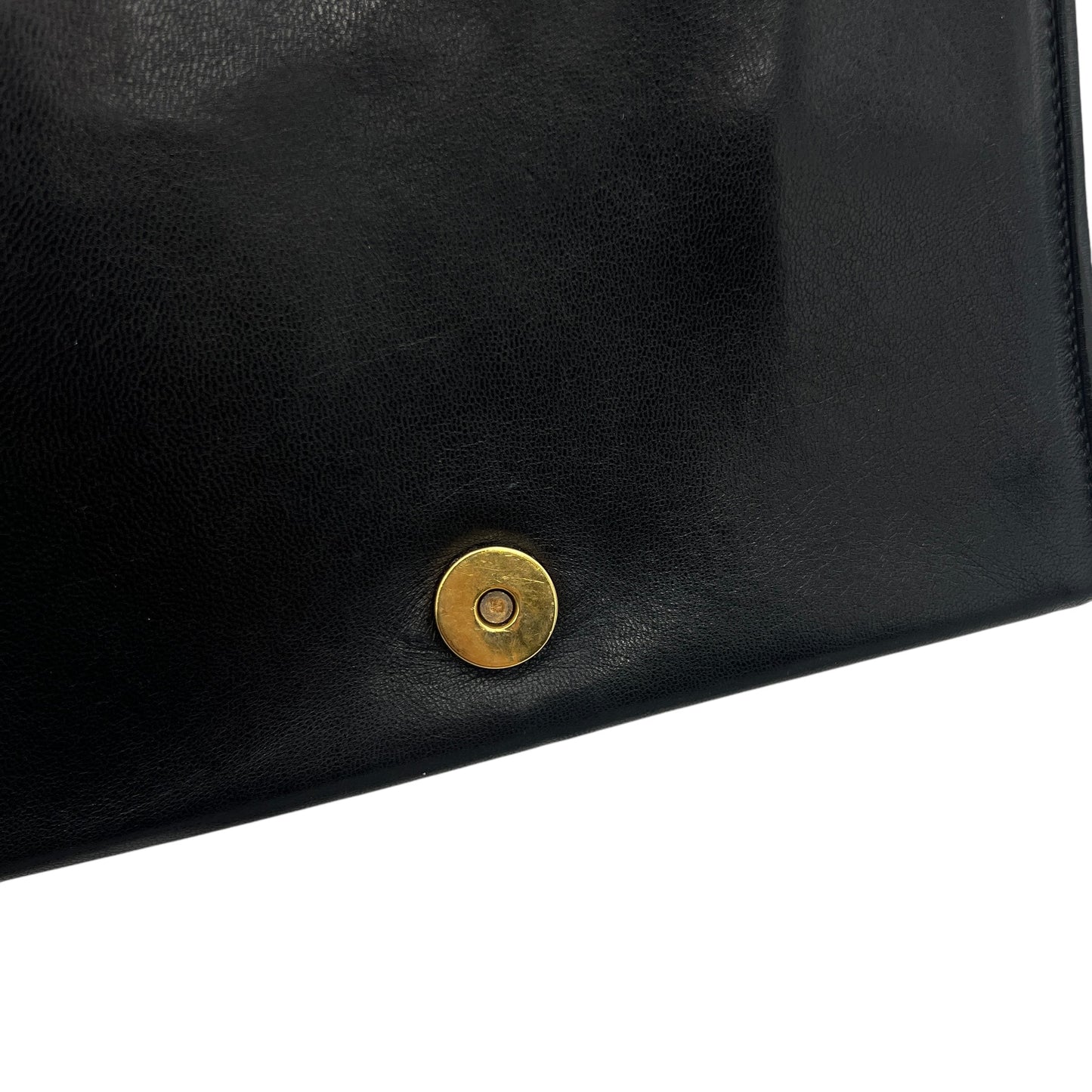 Vintage Shoulder Bag Black in Lambskin, Gold hardware