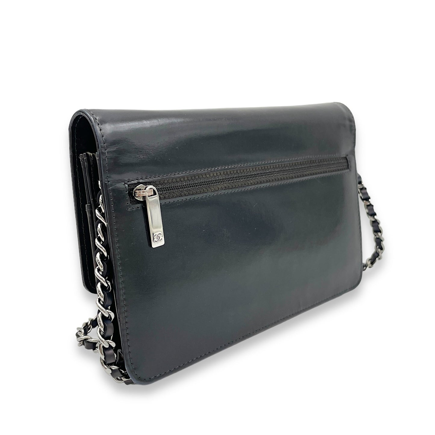 CC Wallet On Chain Black in Patent Leather, Silver hardware