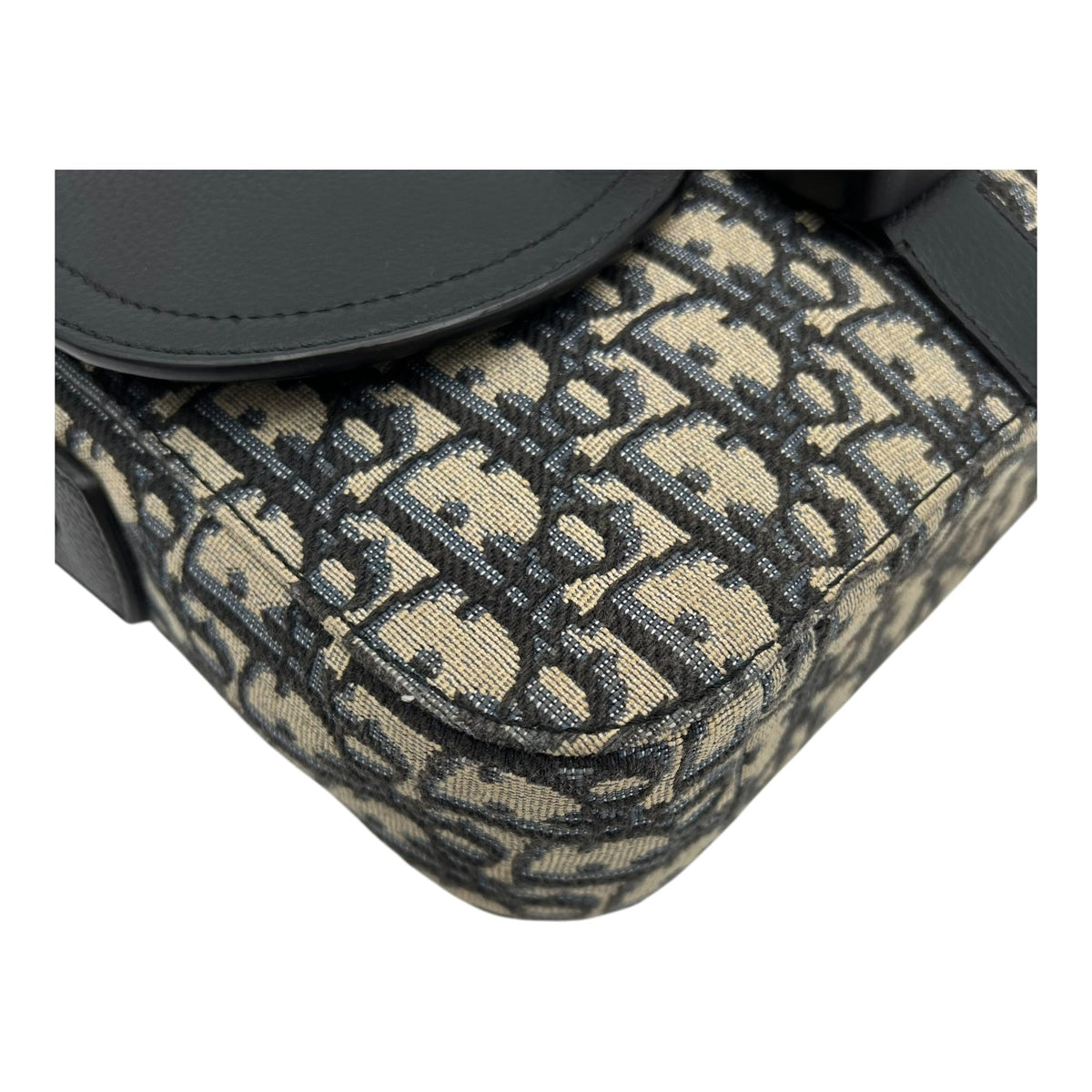 Saddle Brown Messenger in Jacquard, Silver hardware