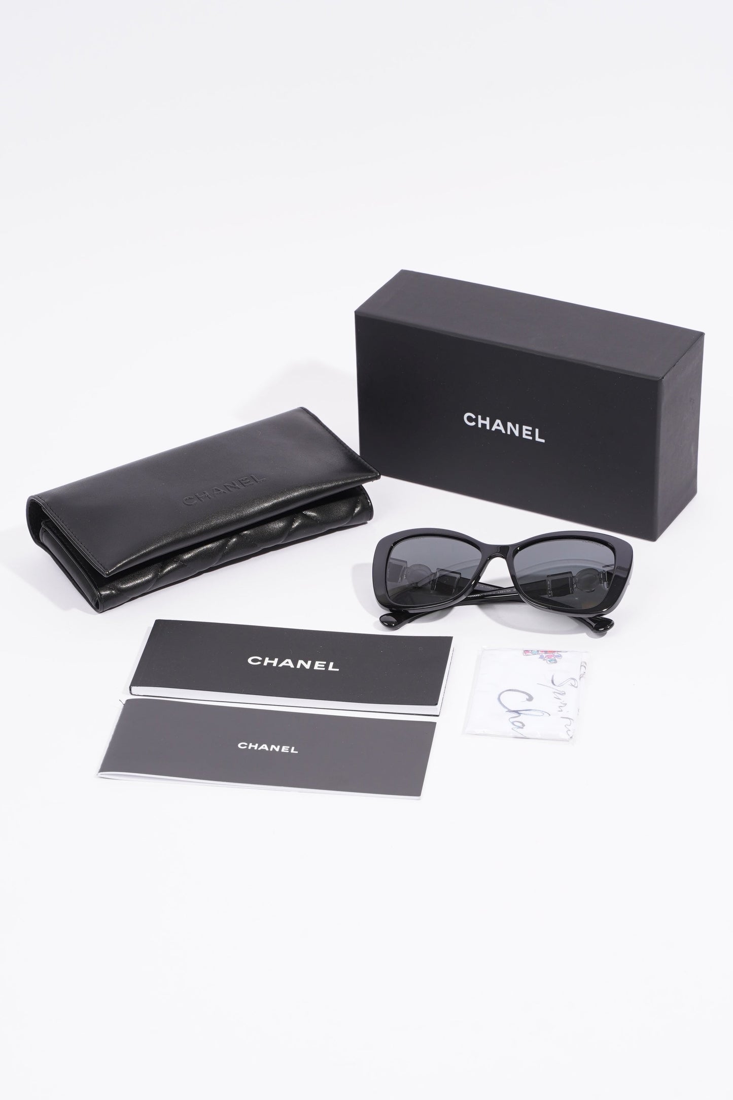 Chanel Glass Pearl Sunglasses Black Acetate 55m 16mm