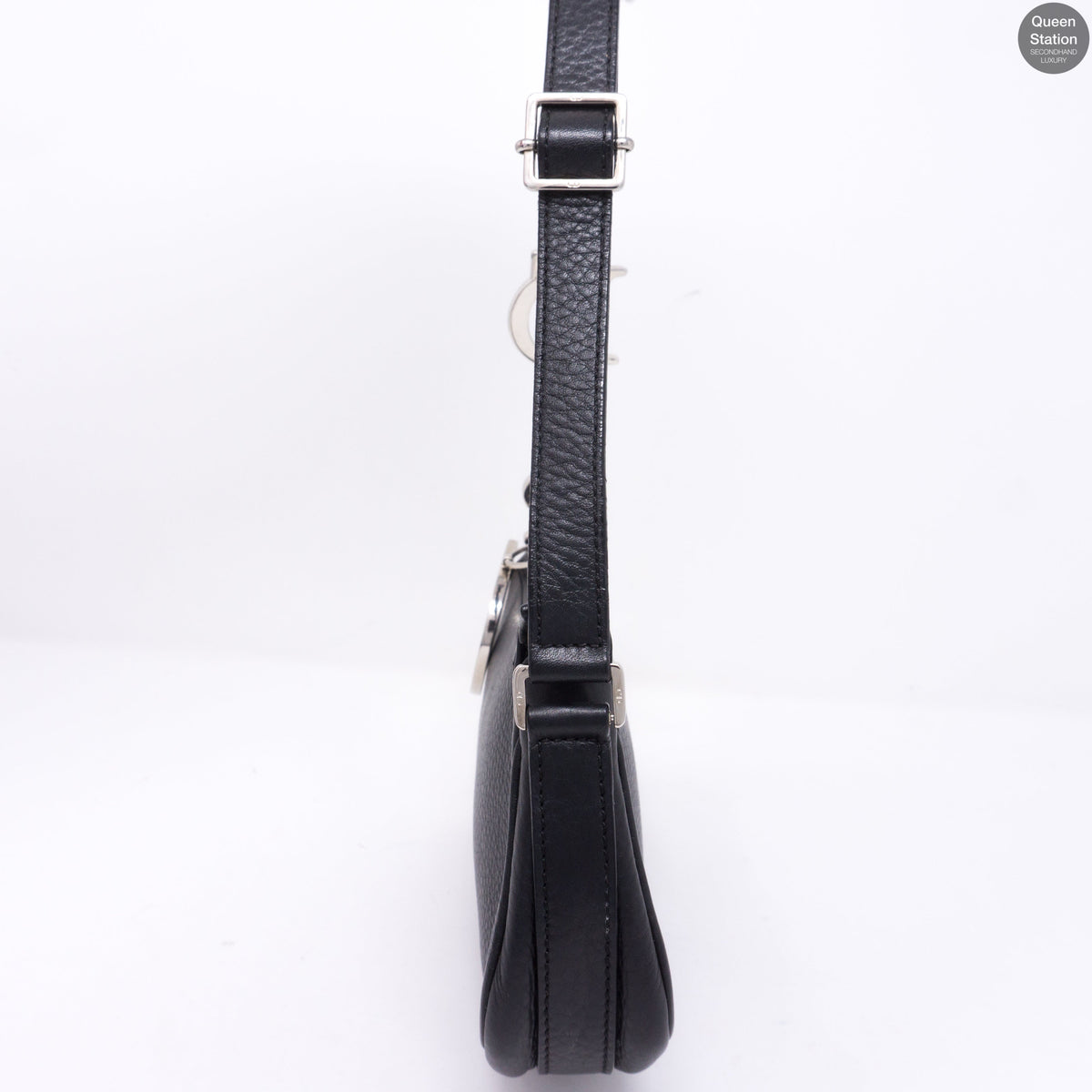 D Charms Black Leather Pochette