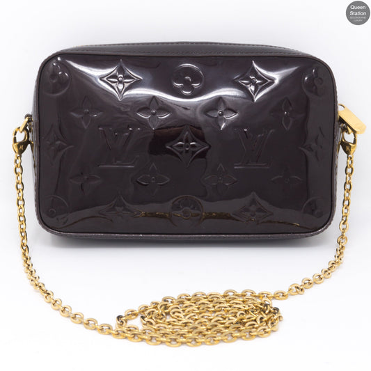 Camera Pouch Amarante Vernis