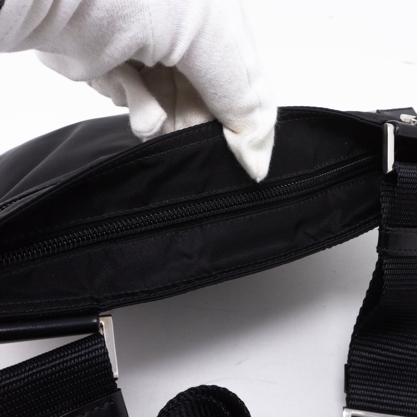 Vela Small Crossbody Black Nylon