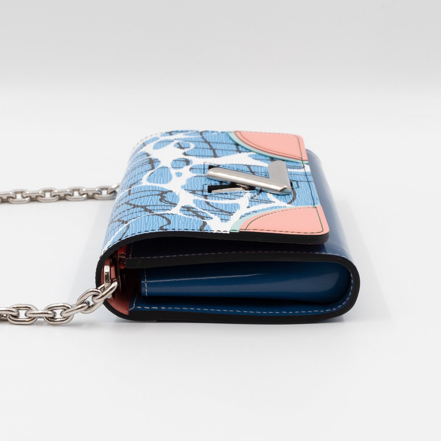 Twist Chain Wallet Aqua Print Epi Leather