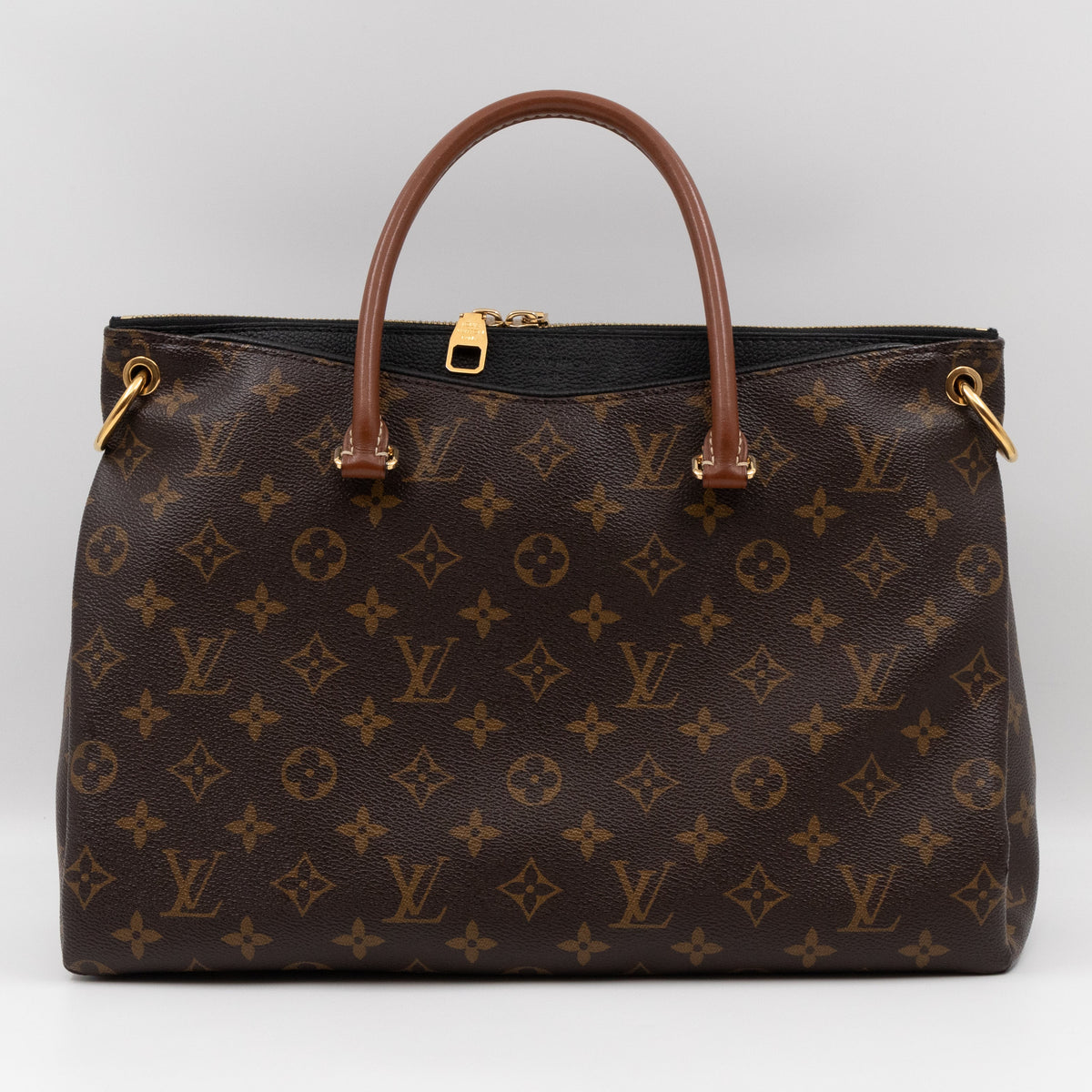 Pallas Monogram Black