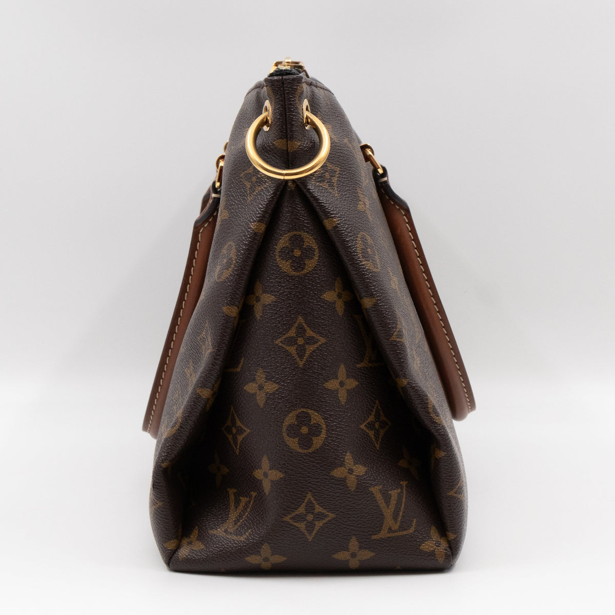 Pallas Monogram Black