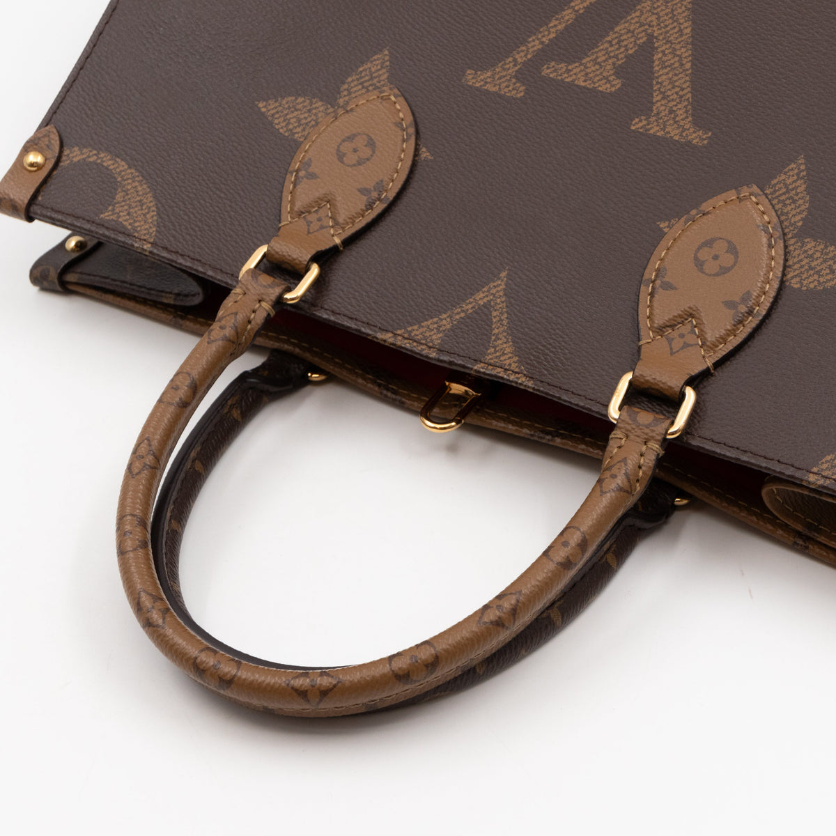 Onthego MM Monogram Reverse