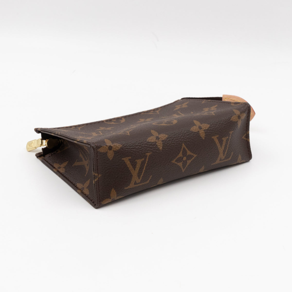 Toiletry Pouch 15 Monogram