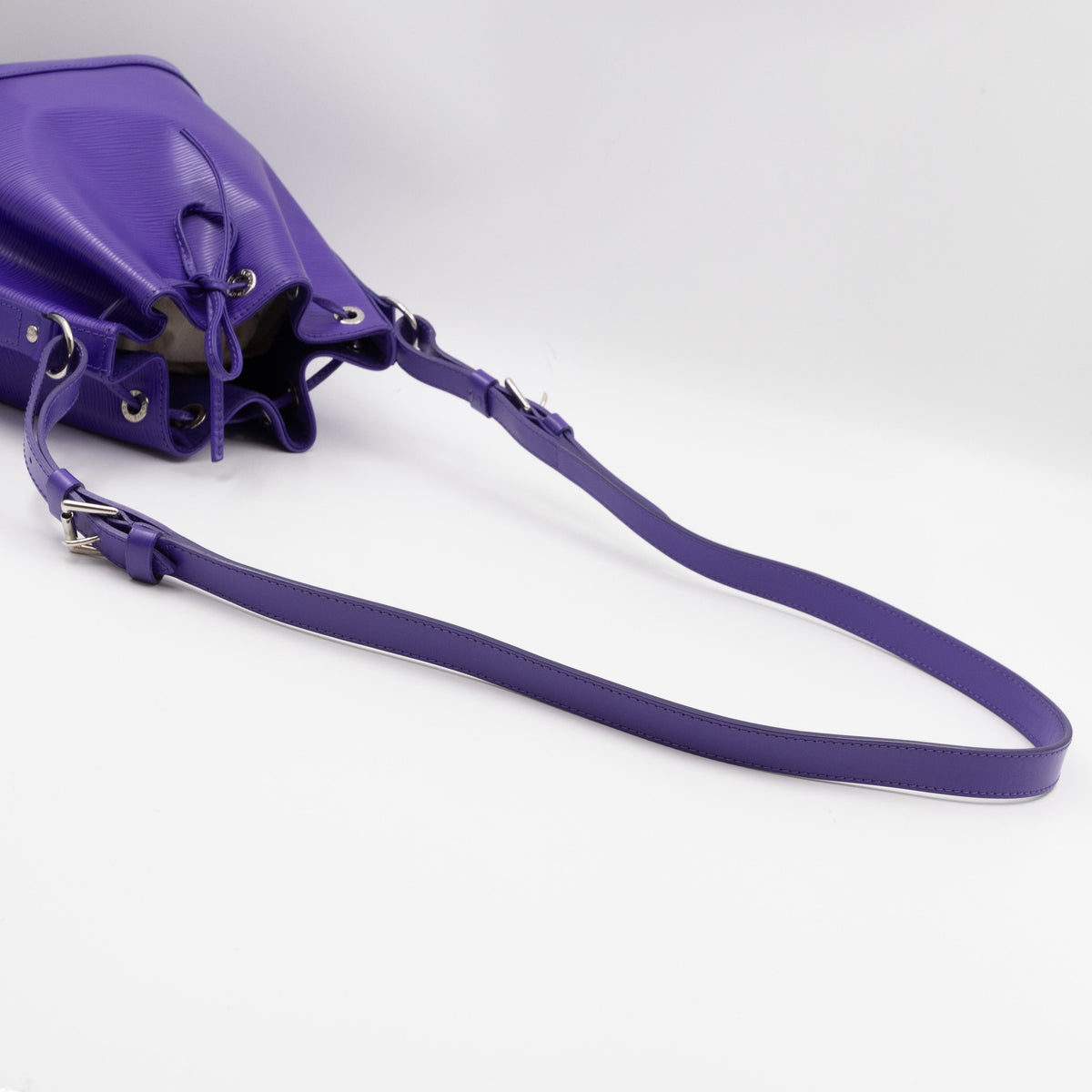Noe BB Epi Leather Purple