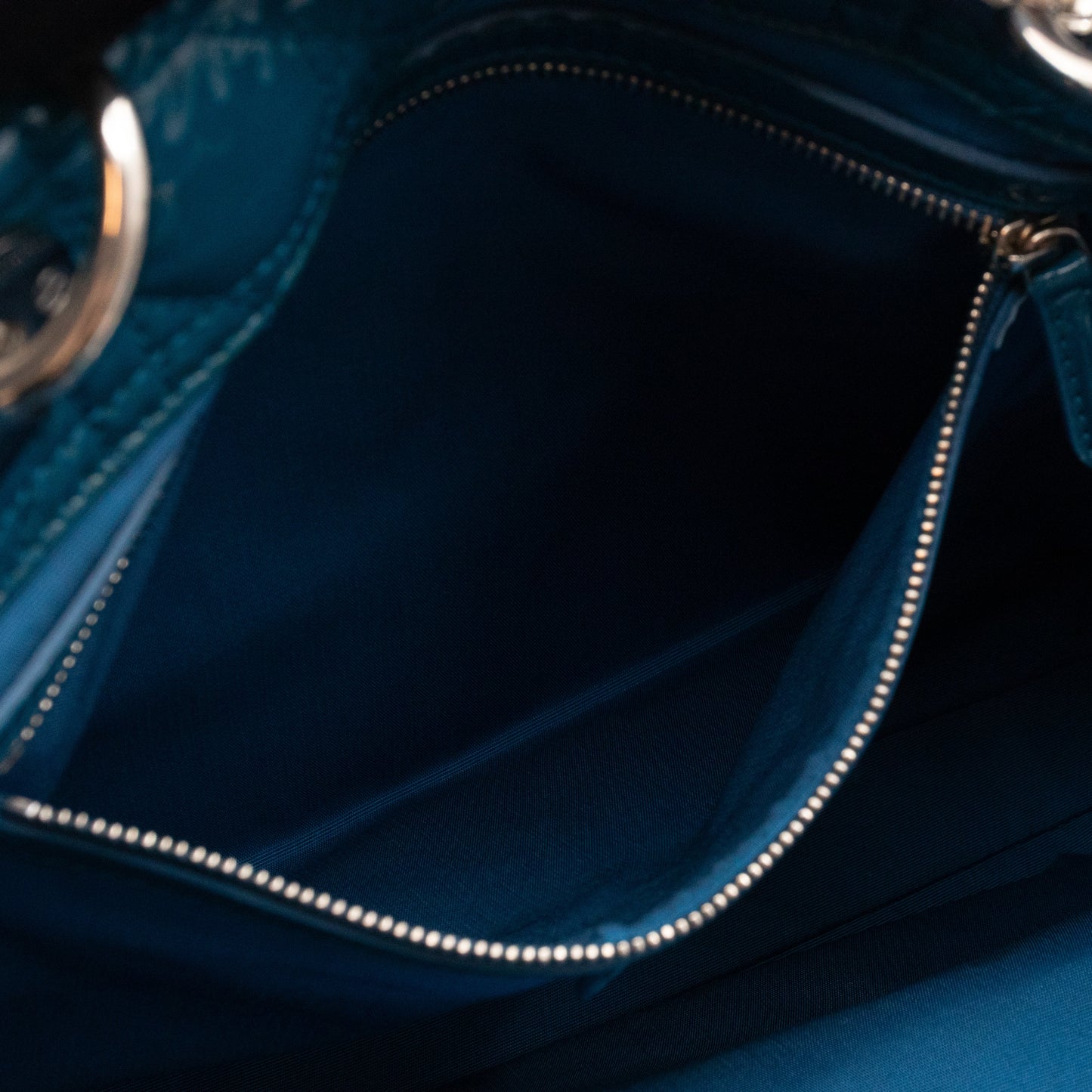 Medium Soft Shopping Tote Blue Patent Cannage Leather