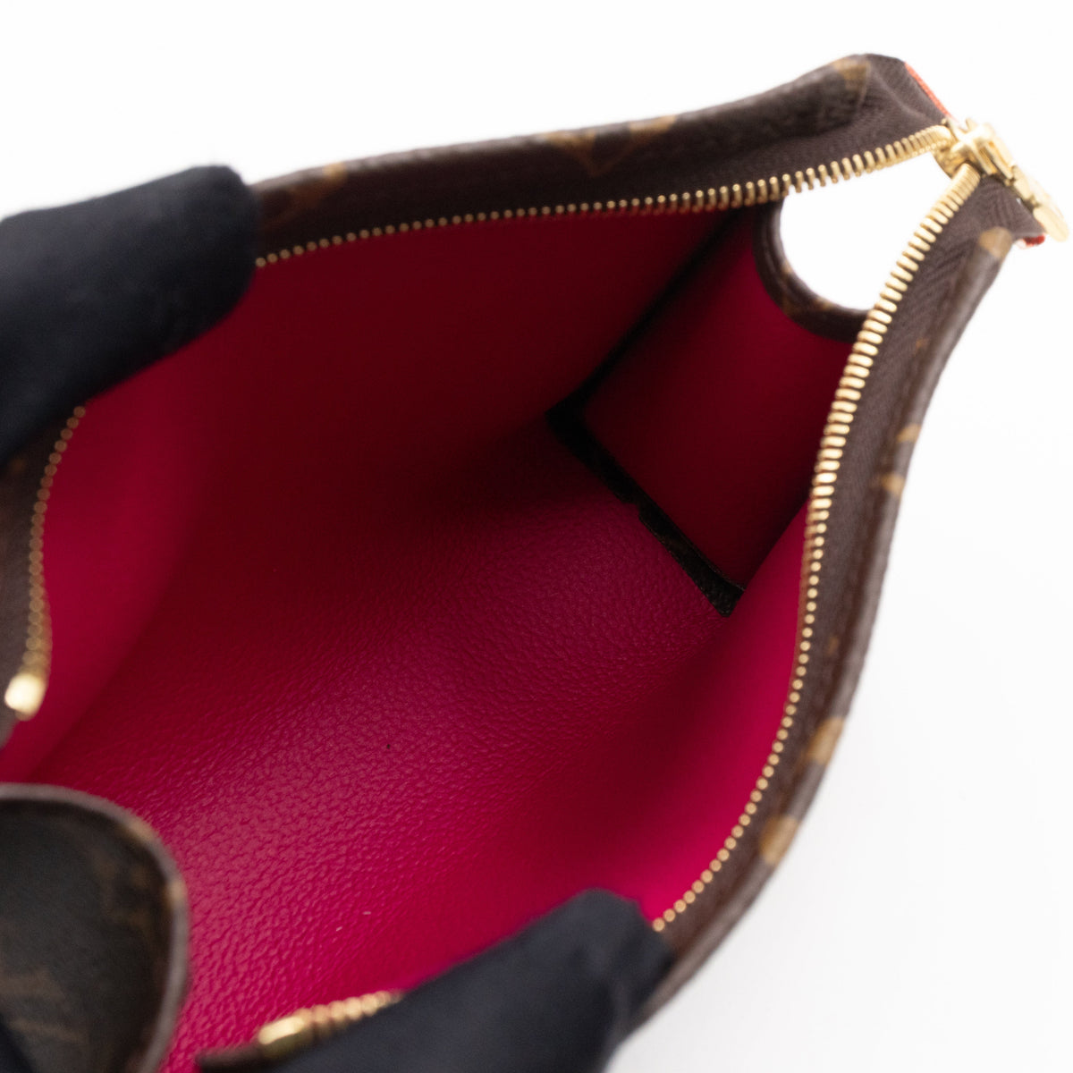 Toiletry Pouch 15 Monogram