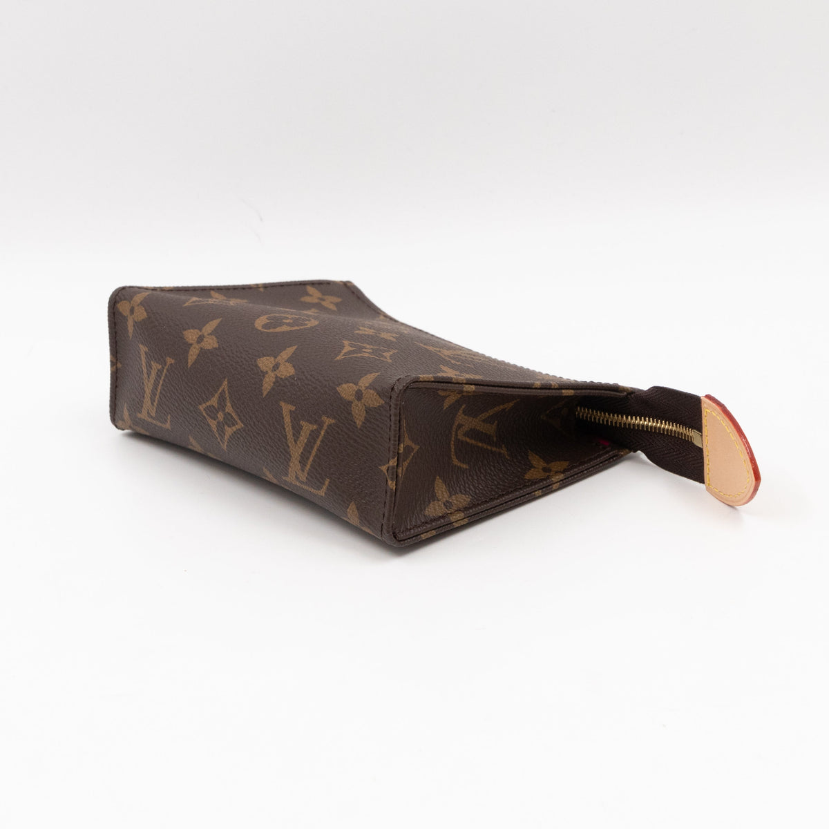 Toiletry Pouch 15 Monogram