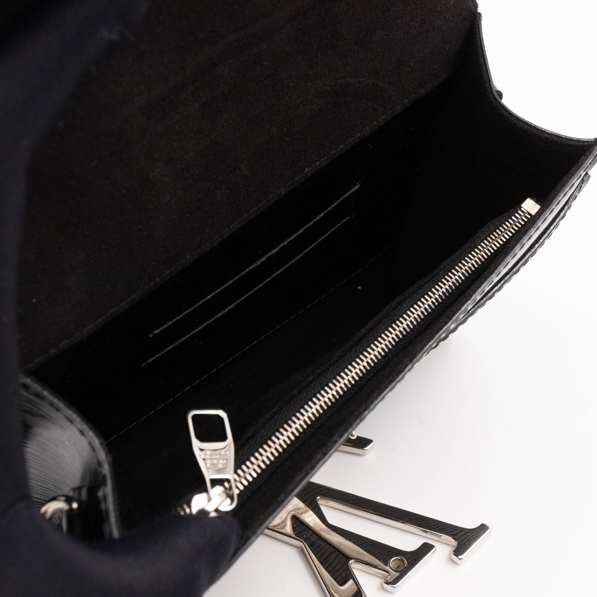 Pochette Louise PM Black Epi Leather