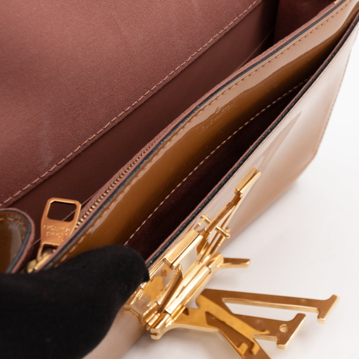 Louise Clutch Beige Vernis Gold