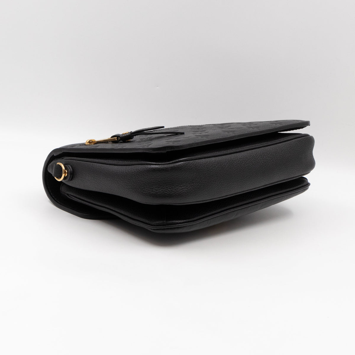 Pochette Metis Black Monogram Empreinte Leather