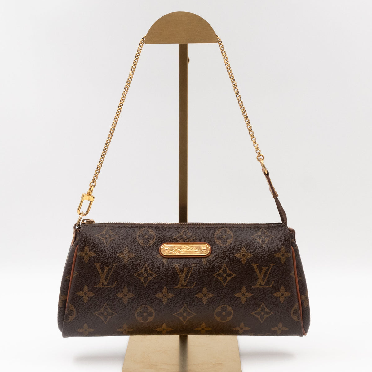 Eva Monogram